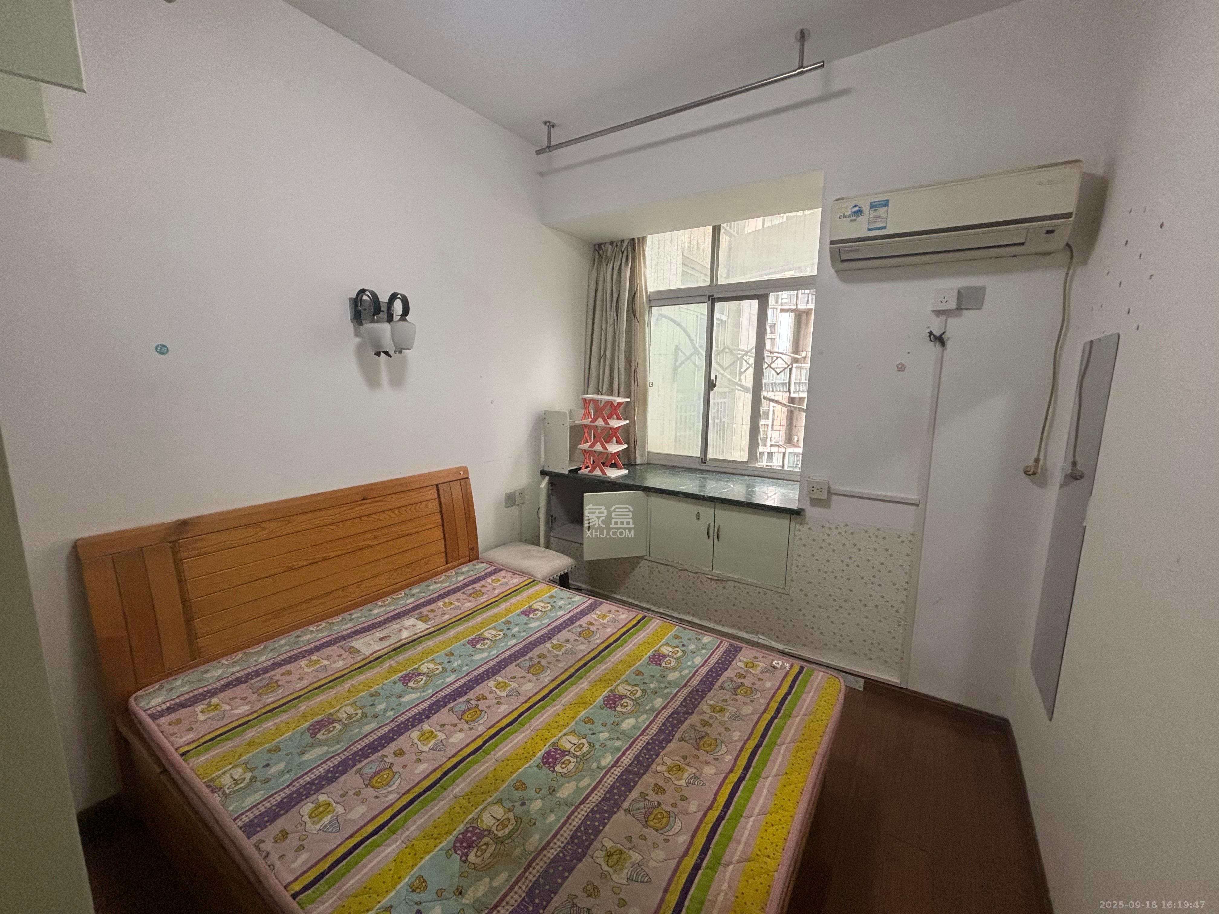 顺天黄金海岸  4室2厅2卫    3500.0元/月 顺天黄金海岸  4室2厅2卫    3500.0元/月室内图