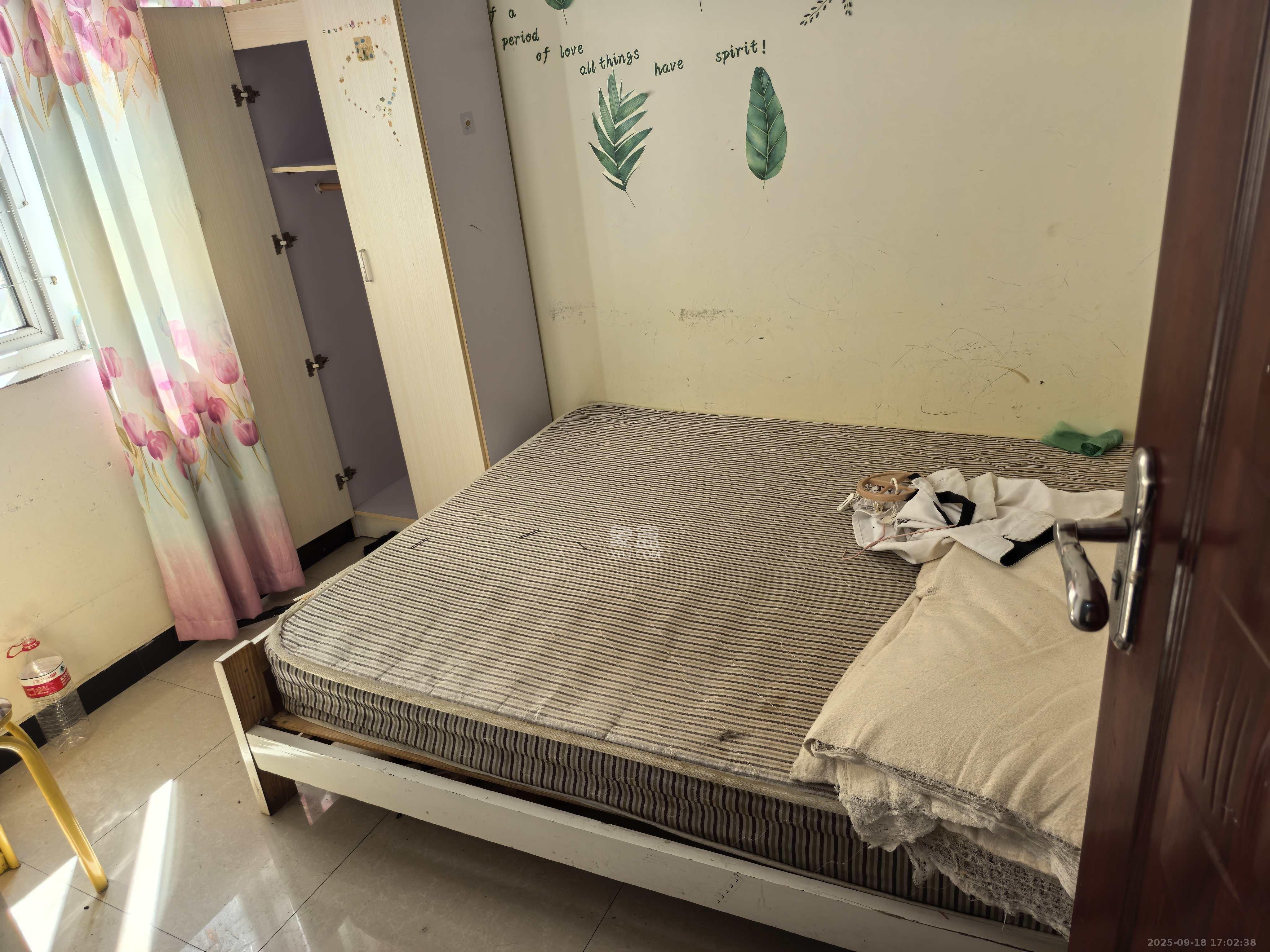 当代滨江MOMA  1室2厅1卫    800.0元/月室内图