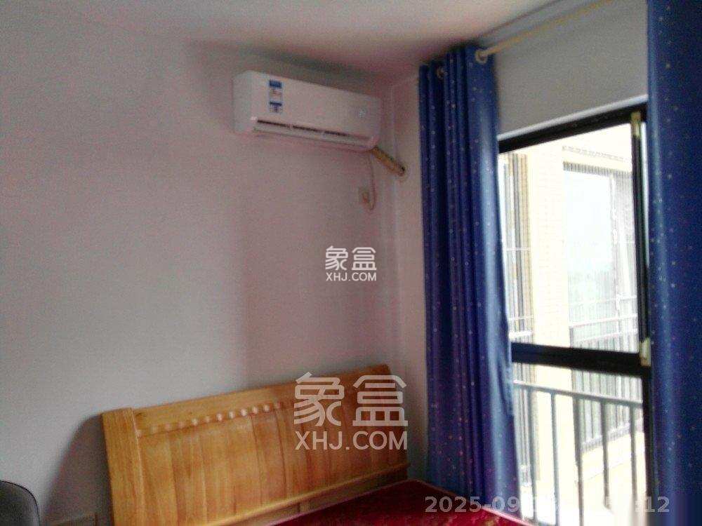 钰龙天下二期(钰龙佳园) 3室2厅2卫 3000.0元/月 钰龙天下二期(钰龙佳园) 3室2厅2卫 3000.0元/月室内图