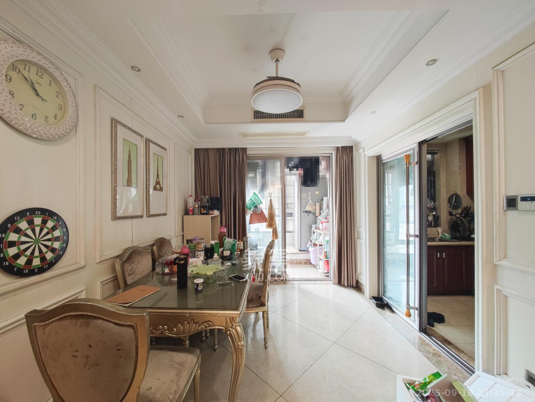 潇湘名城(新里程潇湘名城) 4室2厅2卫 142.0万 潇湘名城(新里程潇湘名城) 4室2厅2卫 142.0万其他