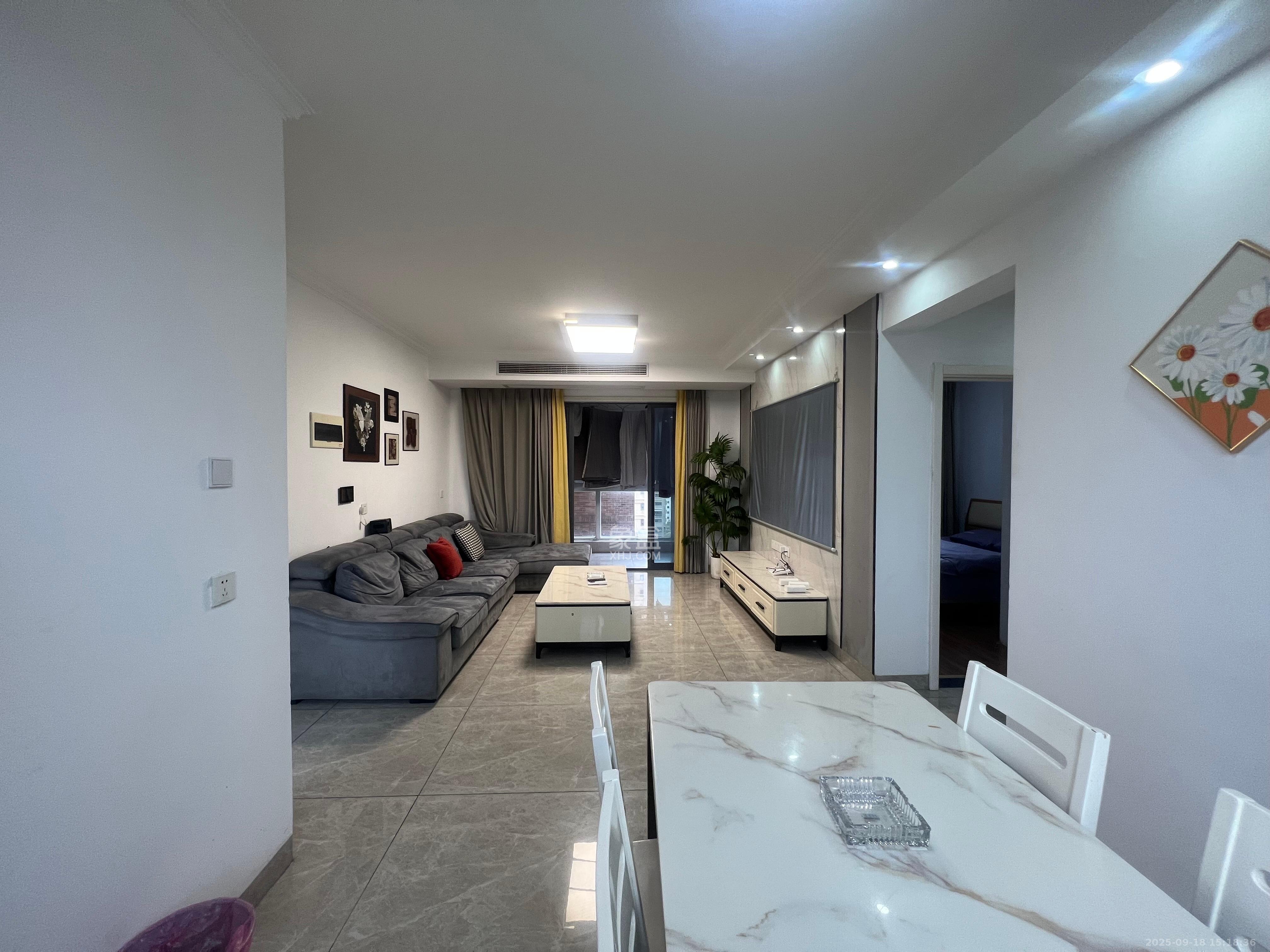 深业喜汇 4室2厅2卫 3200.0元/月 深业喜汇 4室2厅2卫 3200.0元/月室内图