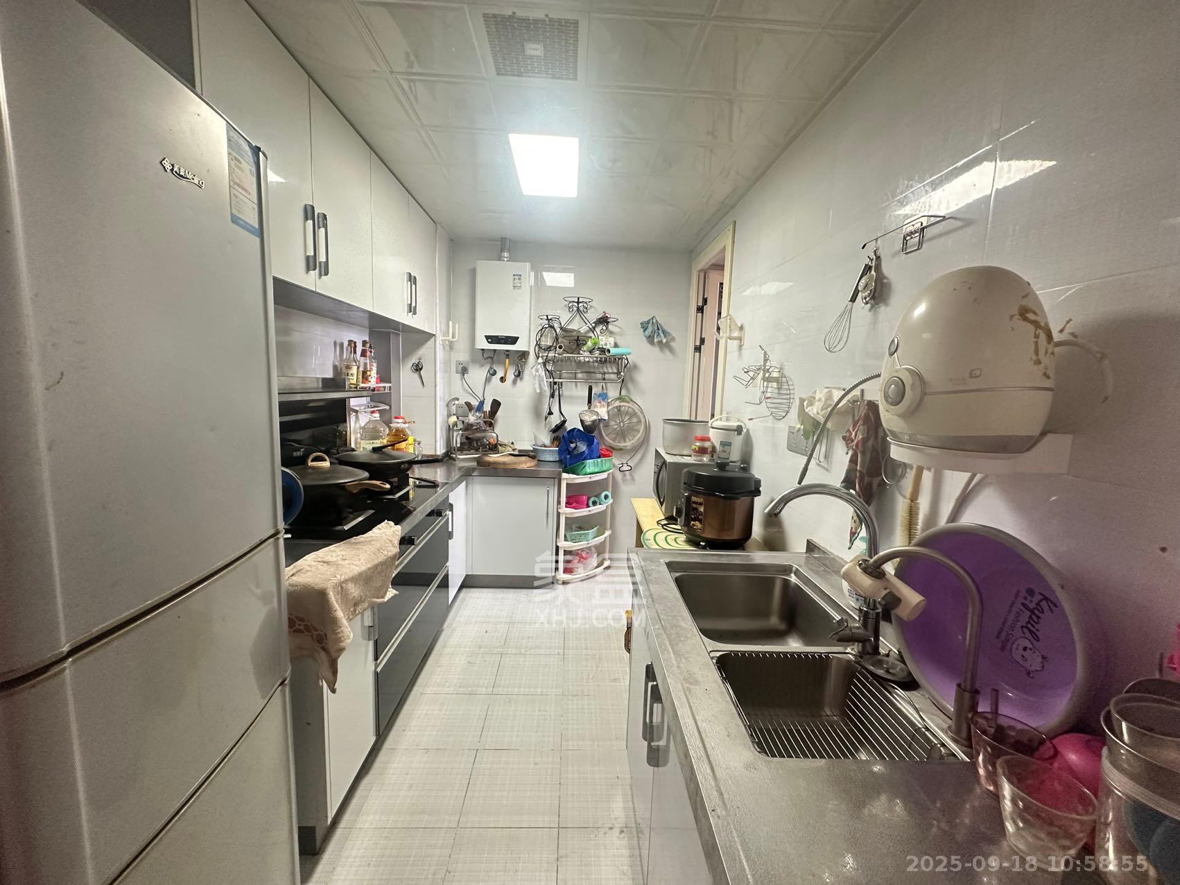 长永佳苑 3室2厅1卫 1700.0元/月 长永佳苑 3室2厅1卫 1700.0元/月室内图