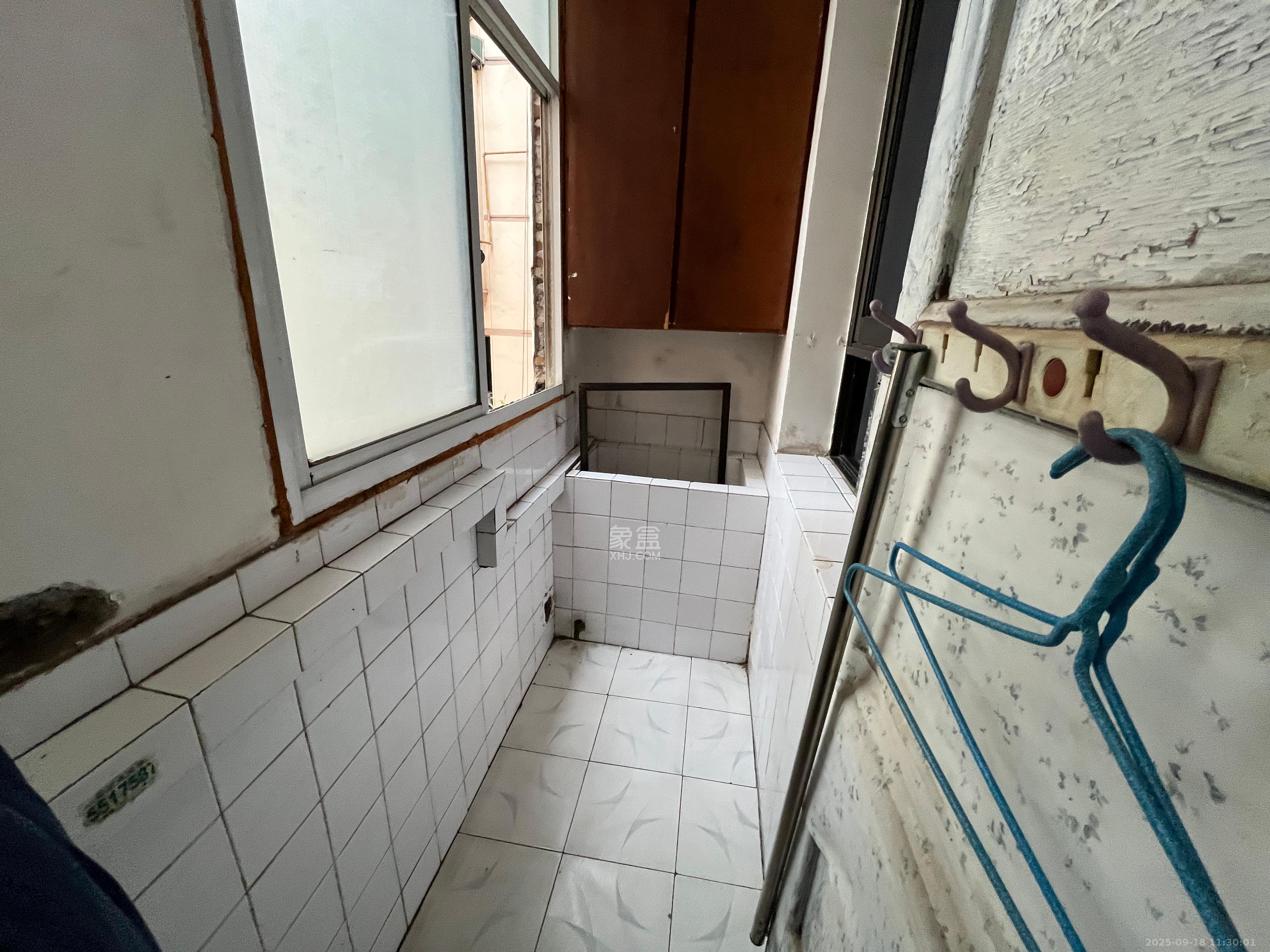 省林勘院  2室1厅1卫    1300.0元/月室内图