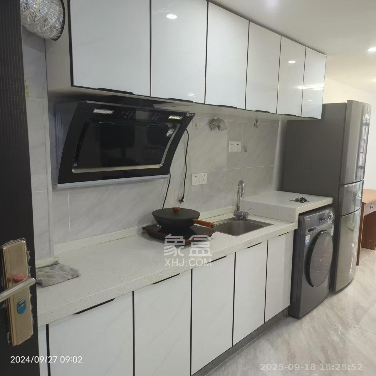 新长海尚都国际（海坤美寓）   45.0㎡      1600.0元/月室内图