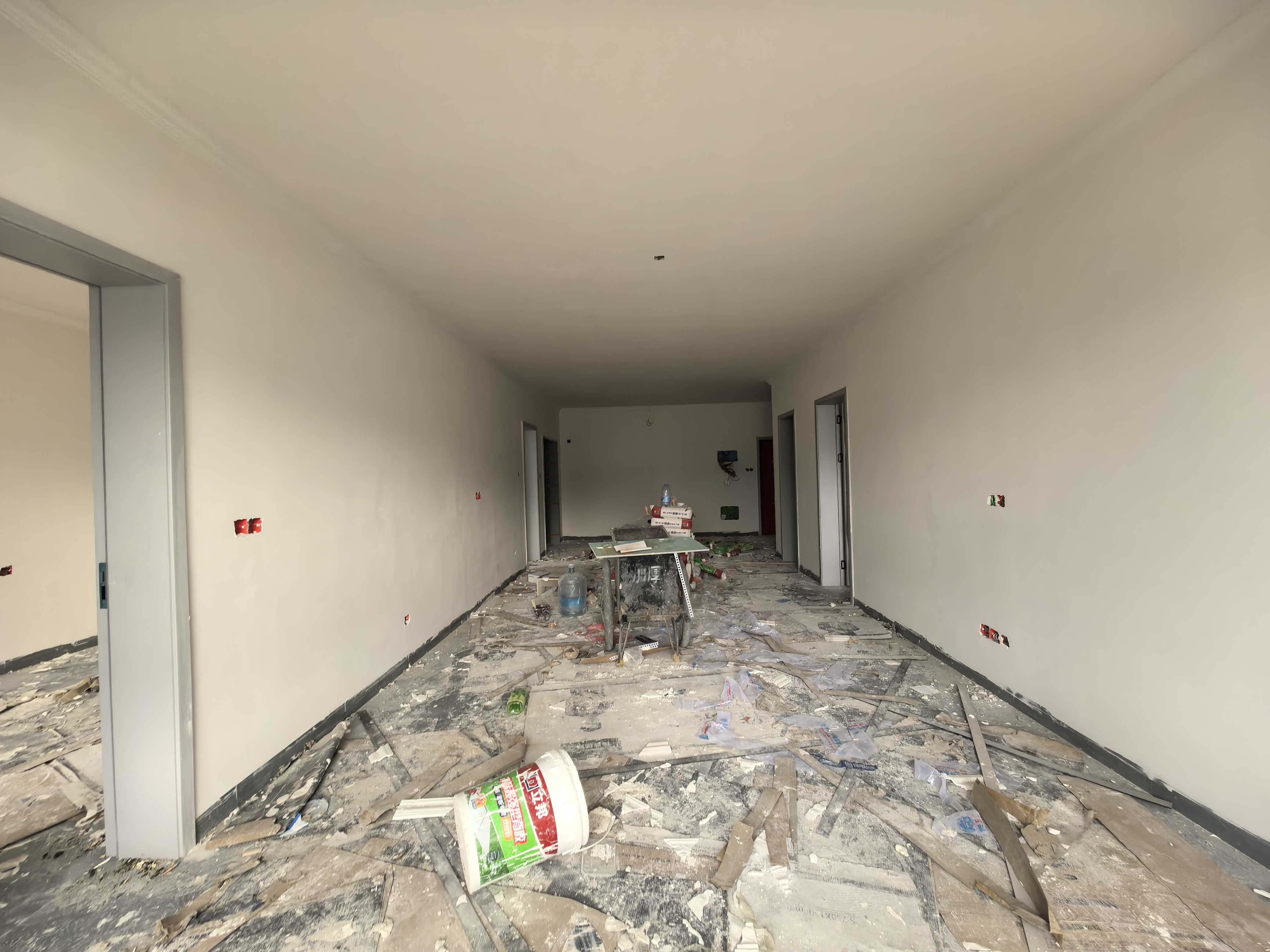 南城金座 4室2厅2卫 2500.0元/月 南城金座 4室2厅2卫 2500.0元/月室内图