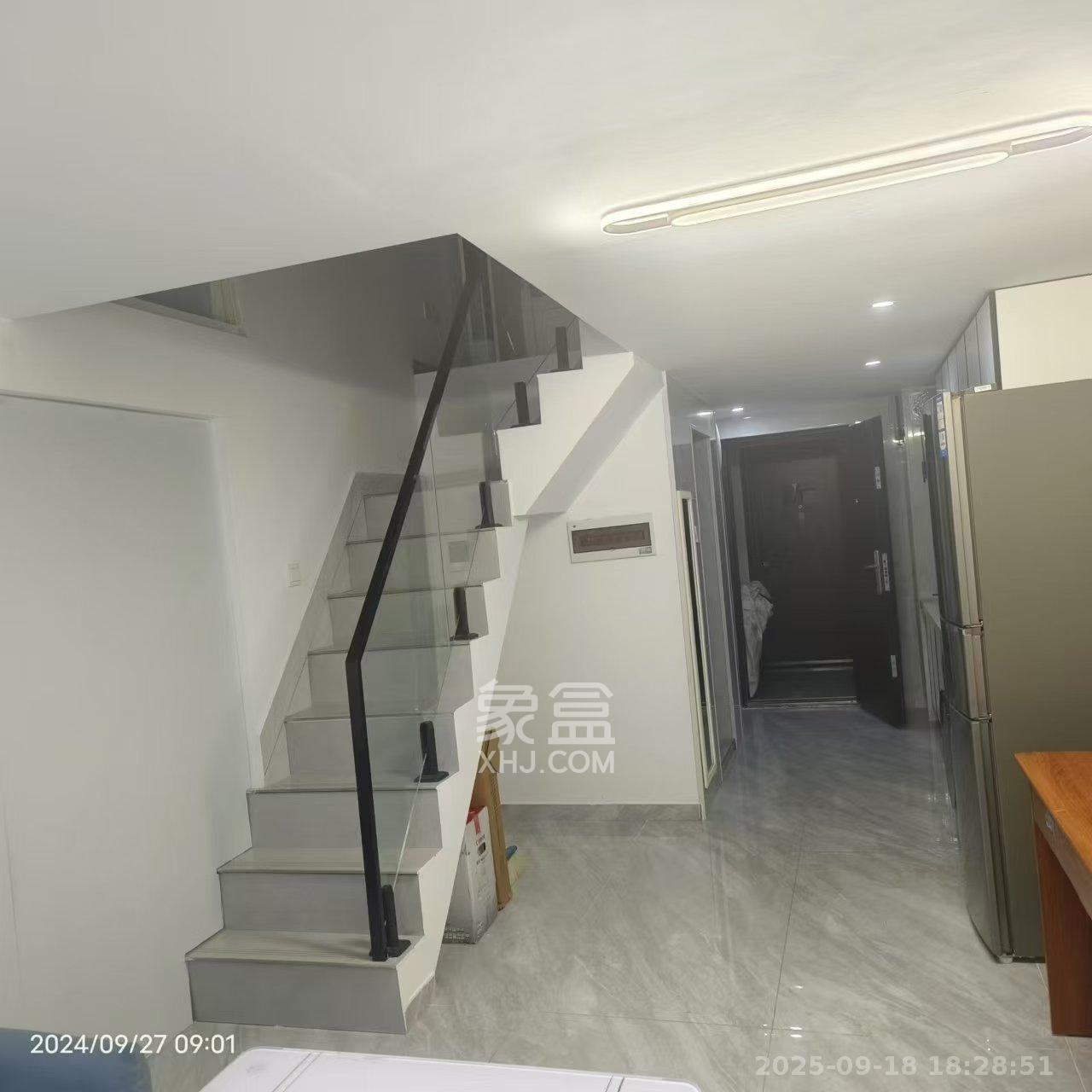 新长海尚都国际（海坤美寓）   45.0㎡      1600.0元/月室内图