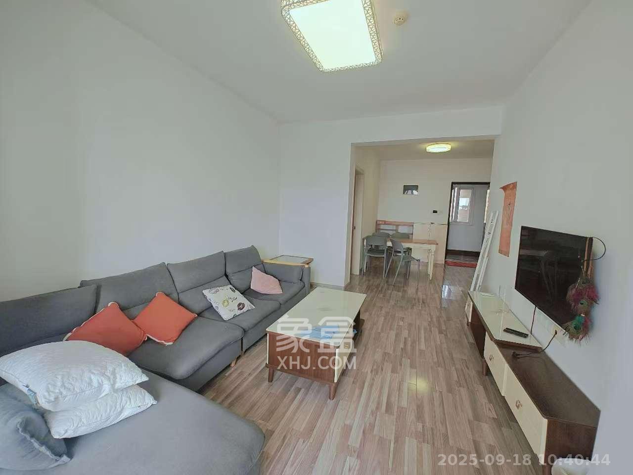 金地格林公馆  2室1厅1卫    2500.0元/月室内图