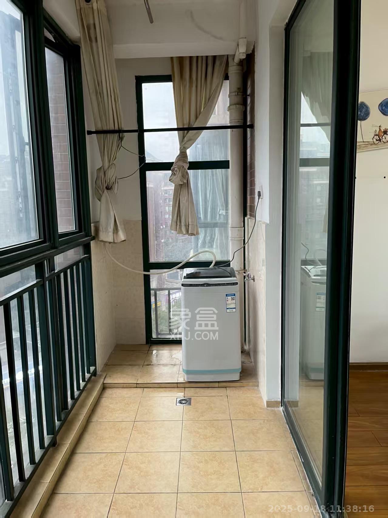 长沙欧洲城 3室2厅2卫 2300.0元/月 长沙欧洲城 3室2厅2卫 2300.0元/月室内图