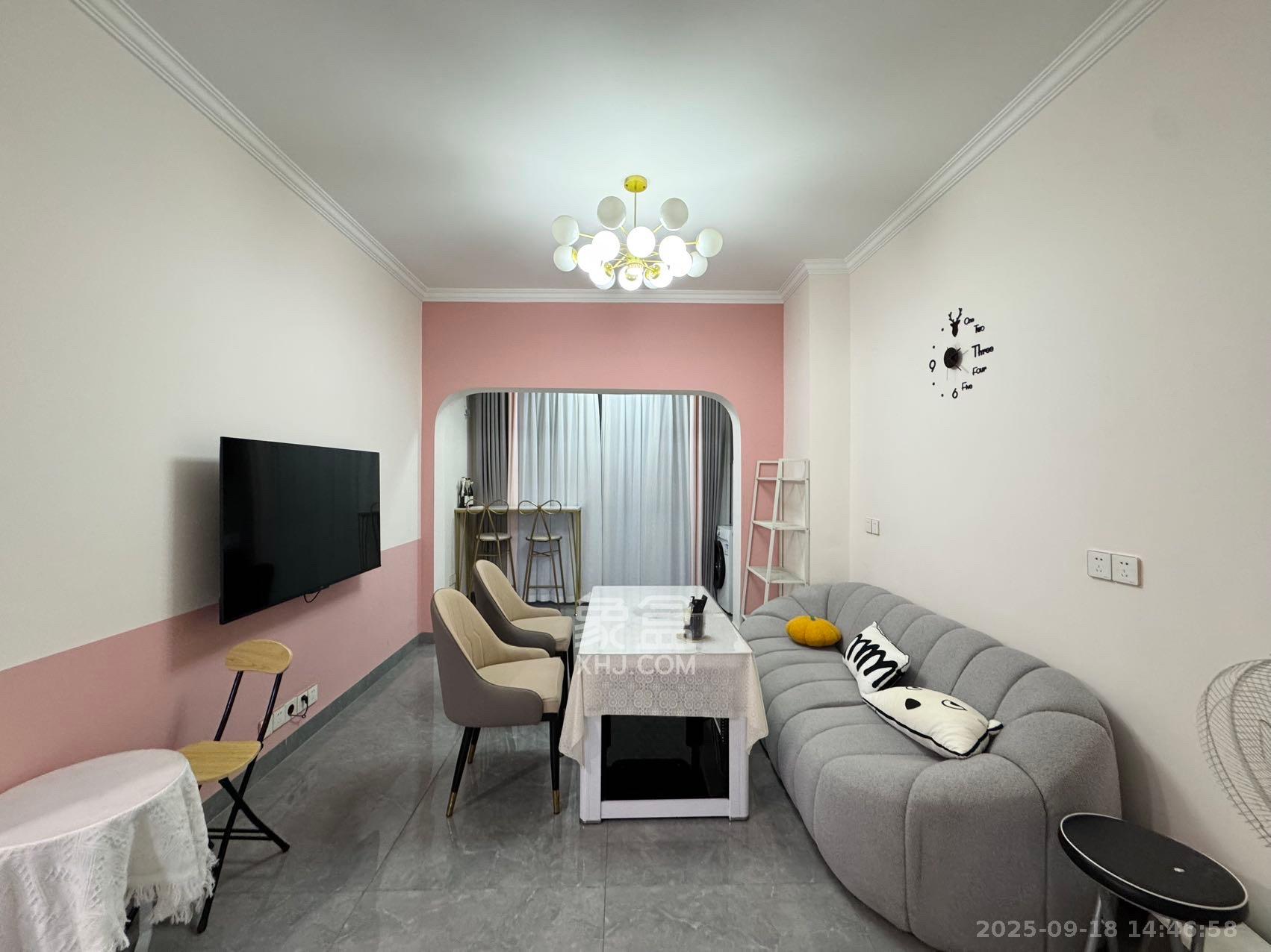 欣隆居 2室1厅1卫 3500.0元/月 欣隆居 2室1厅1卫 3500.0元/月室内图