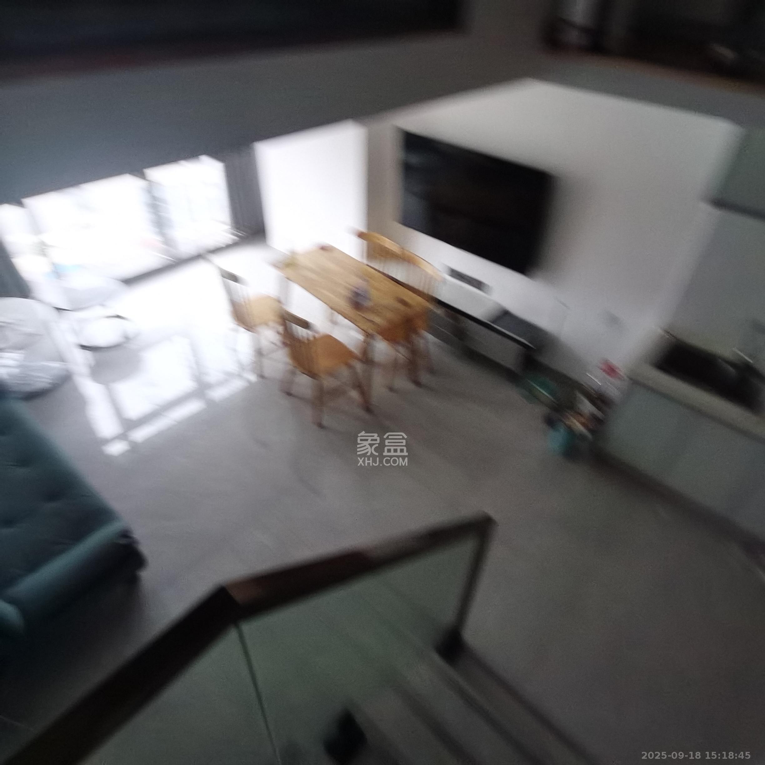 碧桂园印象 1室0厅0卫 2100.0元/月 碧桂园印象 1室0厅0卫 2100.0元/月室内图