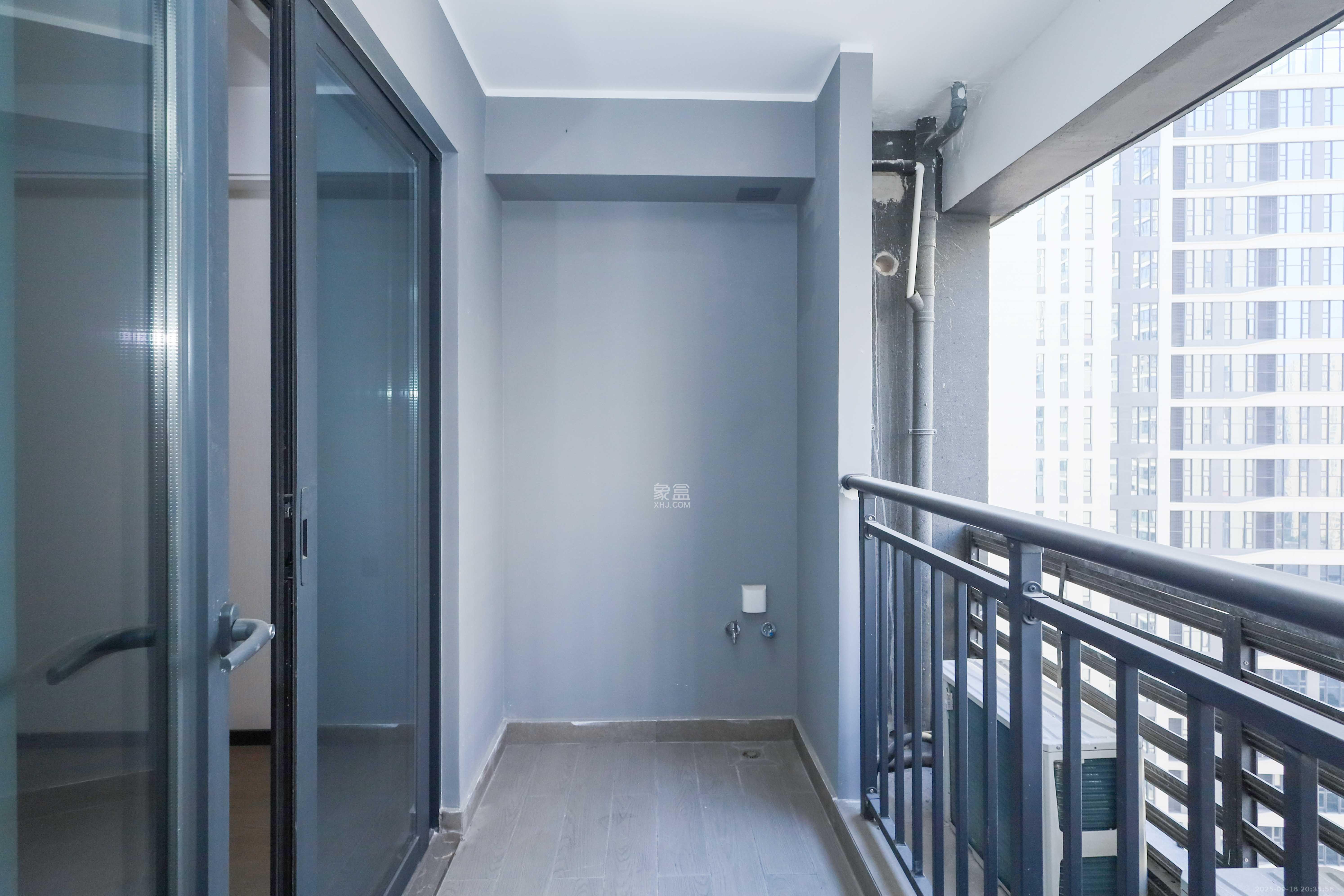 中海阅溪府 5室2厅2卫 4800.0元/月 中海阅溪府 5室2厅2卫 4800.0元/月室内图