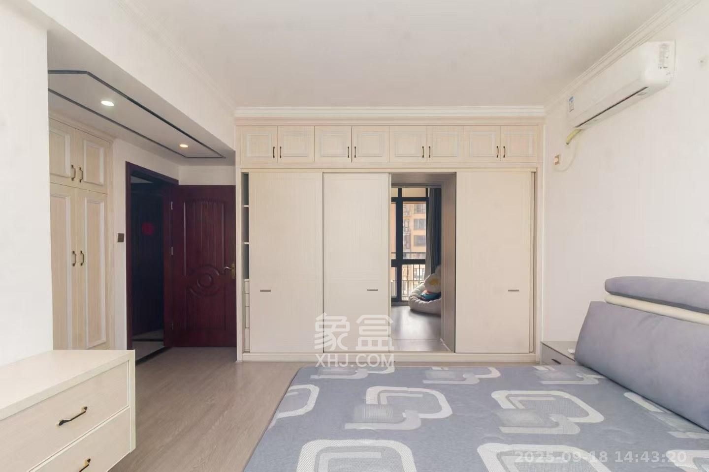 天园假日  3室2厅2卫    2800.0元/月室内图