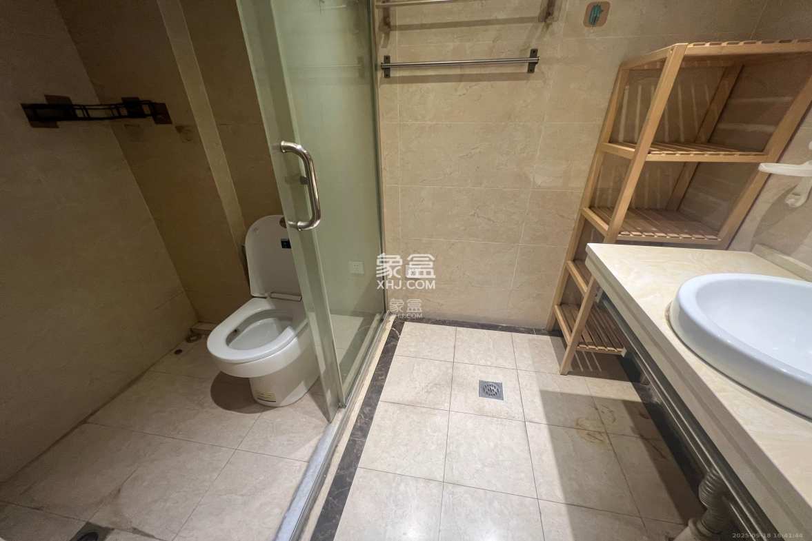 保利麓谷林语I区 1室1厅1卫 1400.0元/月 保利麓谷林语I区 1室1厅1卫 1400.0元/月室内图