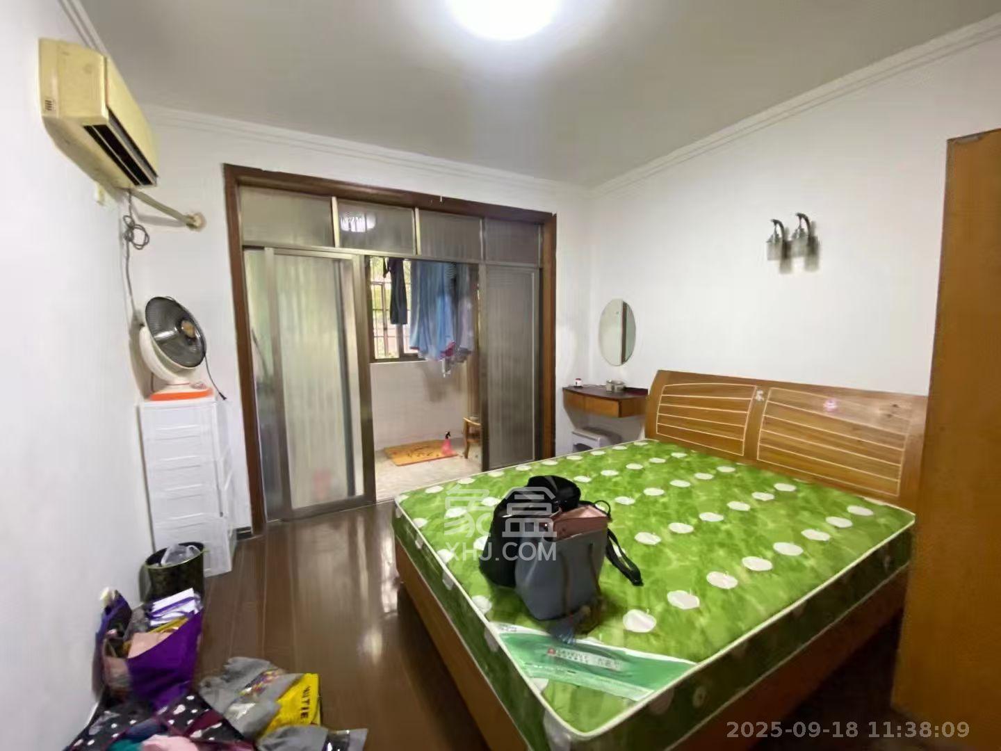 雅泰家园 2室1厅1卫 1600.0元/月 雅泰家园 2室1厅1卫 1600.0元/月室内图