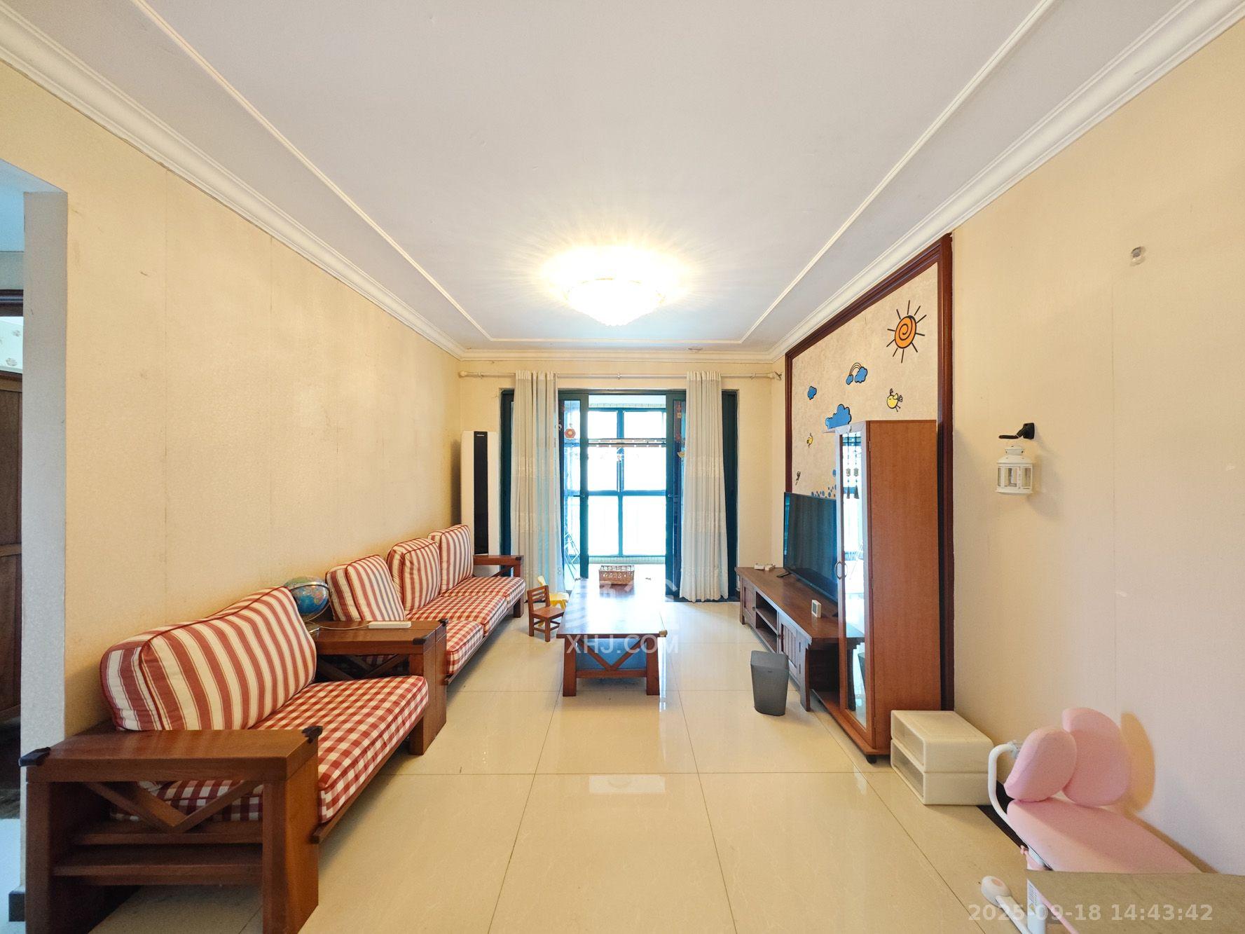 恒大城  2室2厅1卫    1900.0元/月 恒大城  2室2厅1卫    1900.0元/月