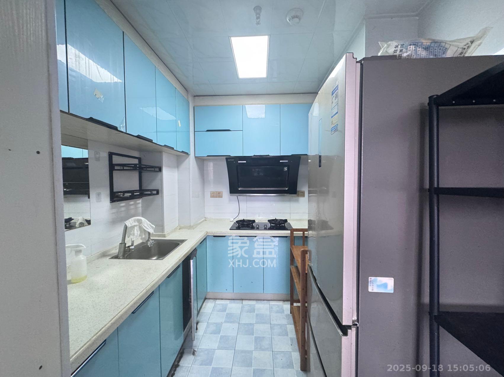 融创融公馆(融创臻苑) 2室1厅1卫 1800.0元/月 融创融公馆(融创臻苑) 2室1厅1卫 1800.0元/月室内图