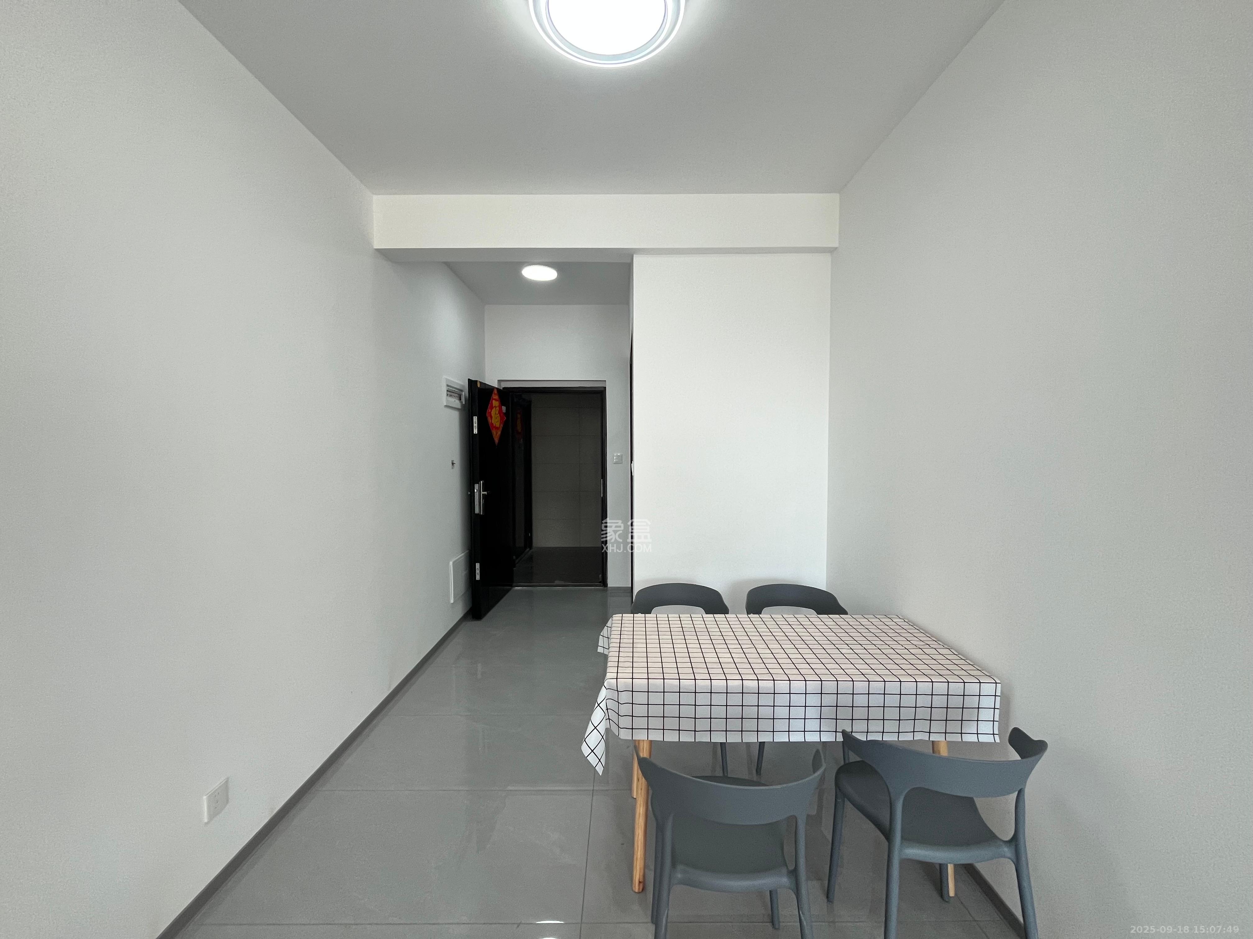 润和星河玥  2室1厅1卫    2100.0元/月室内图