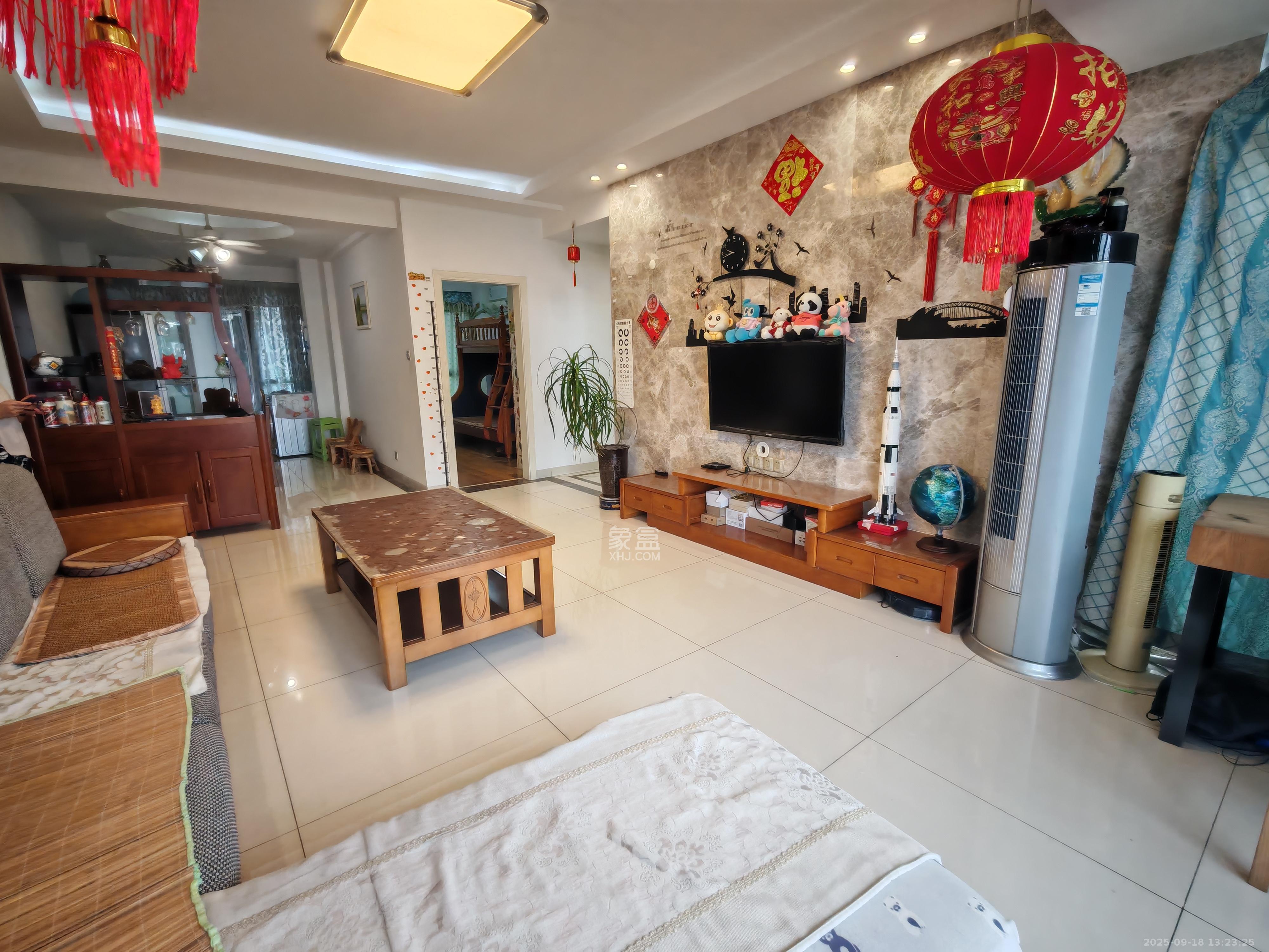 城市山水豪园(山水城市风景) 3室2厅2卫 3000.0元/月 城市山水豪园(山水城市风景) 3室2厅2卫 3000.0元/月室内图