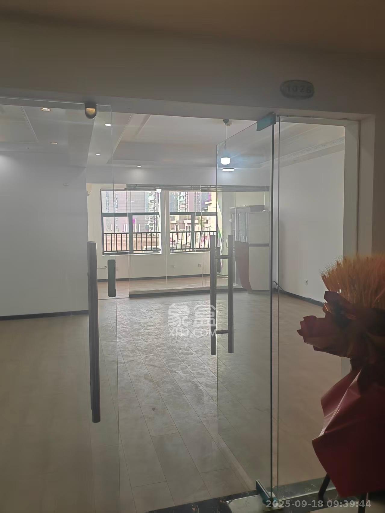 云集国际 1室1厅1卫 3000.0元/月 云集国际 1室1厅1卫 3000.0元/月室内图