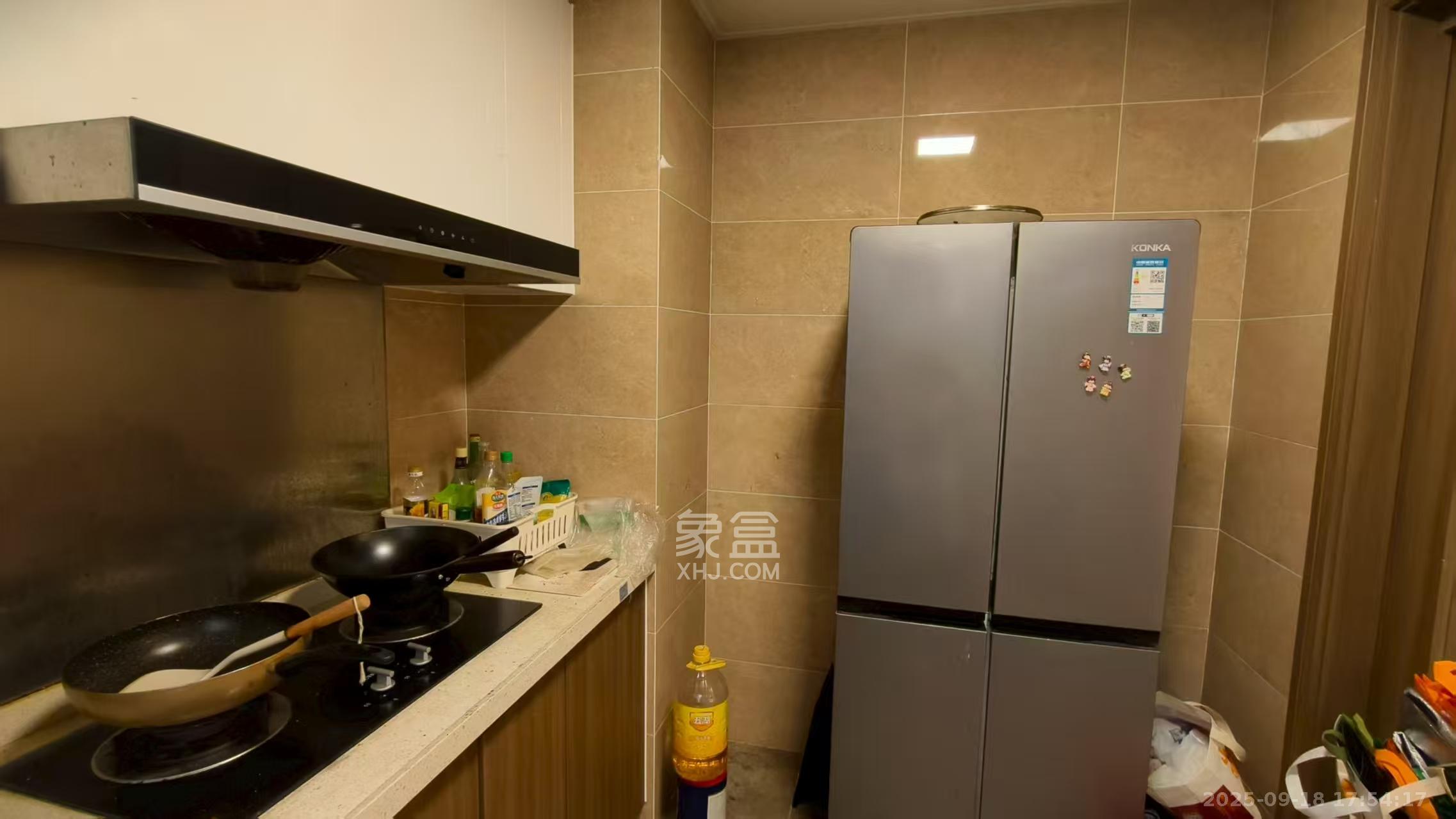 保利茉莉公馆 4室2厅1卫 3500.0元/月 保利茉莉公馆 4室2厅1卫 3500.0元/月室内图