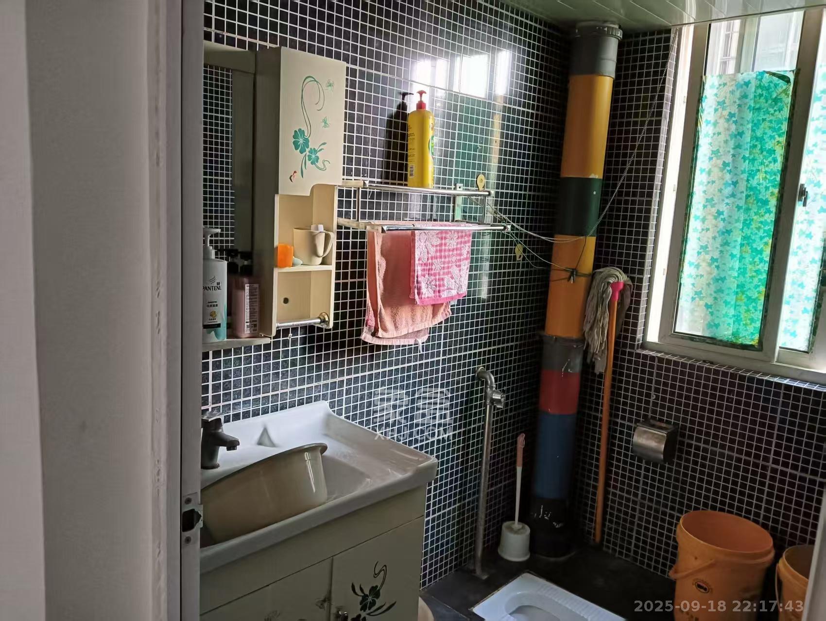 未来蜂巢 2室2厅1卫 1450.0元/月 未来蜂巢 2室2厅1卫 1450.0元/月室内图