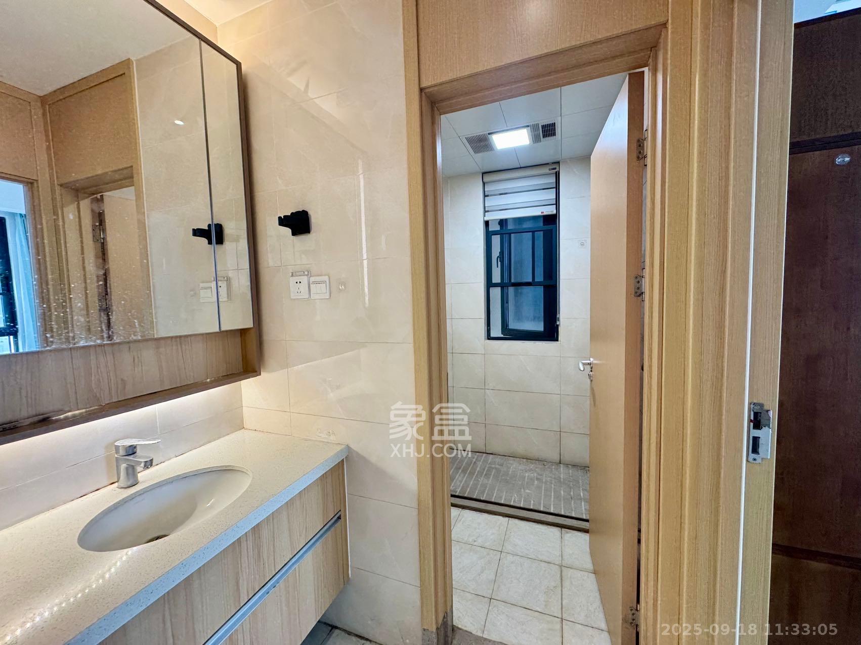 启迪协信中心 2室1厅1卫 2500.0元/月 启迪协信中心 2室1厅1卫 2500.0元/月室内图