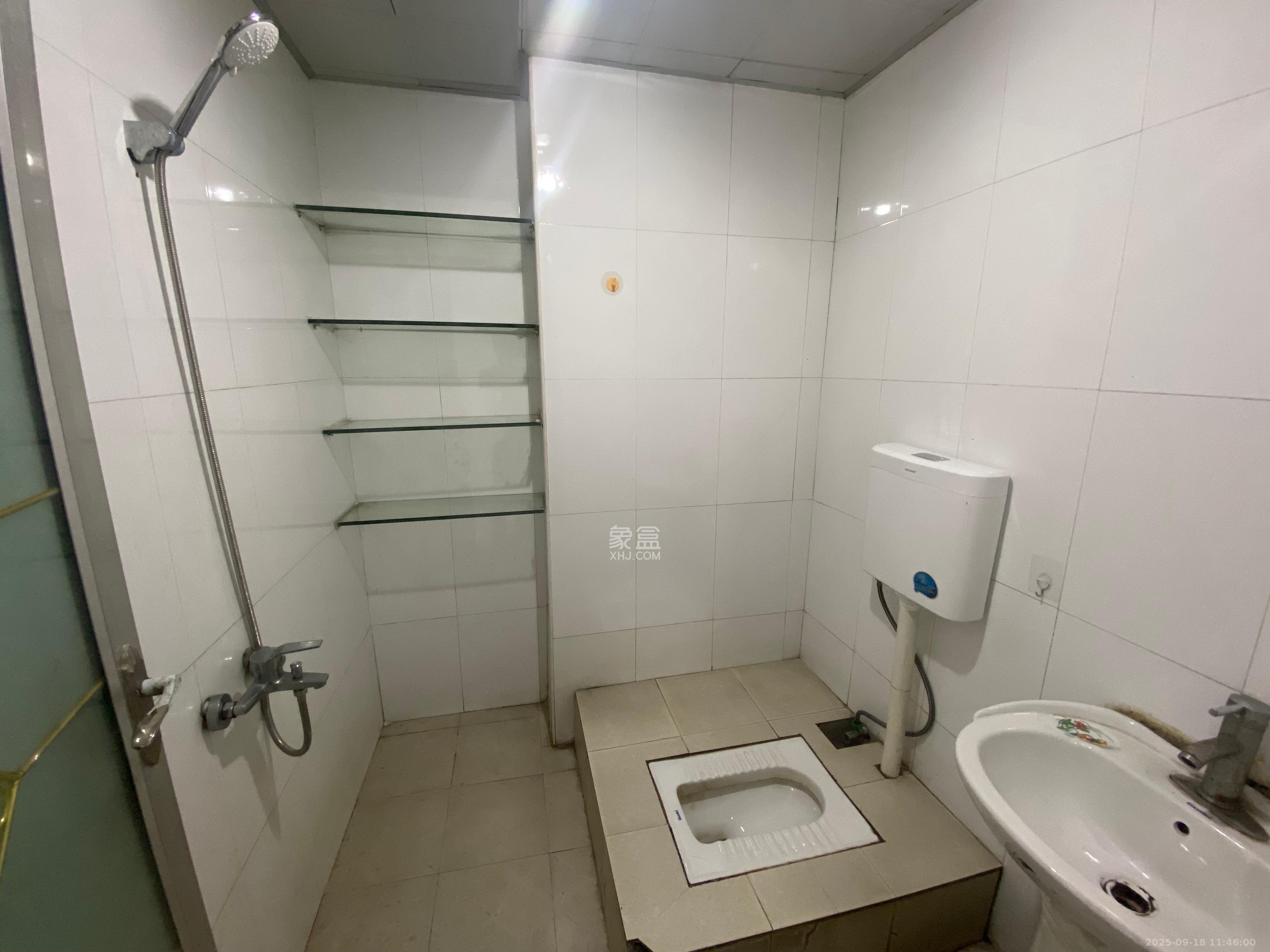 尚都花园城 1室1厅1卫 900.0元/月 尚都花园城 1室1厅1卫 900.0元/月室内图