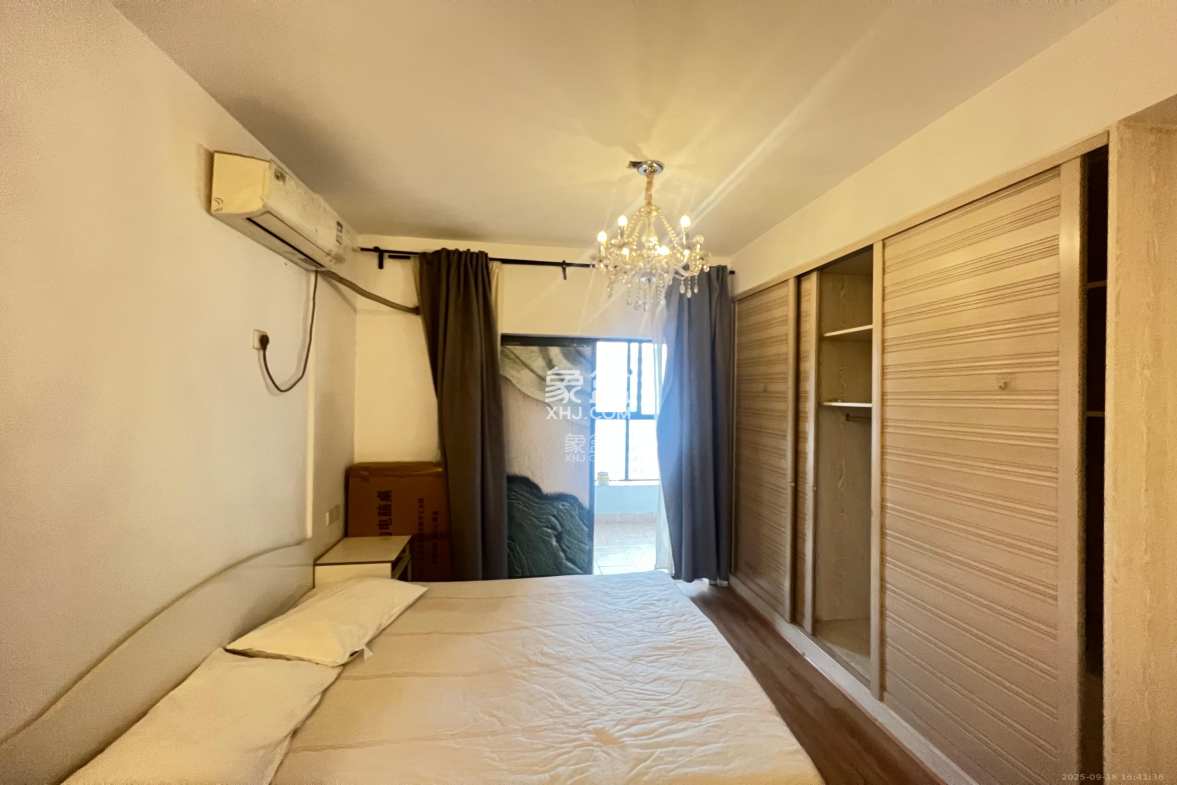 保利麓谷林语I区 1室1厅1卫 1400.0元/月 保利麓谷林语I区 1室1厅1卫 1400.0元/月室内图