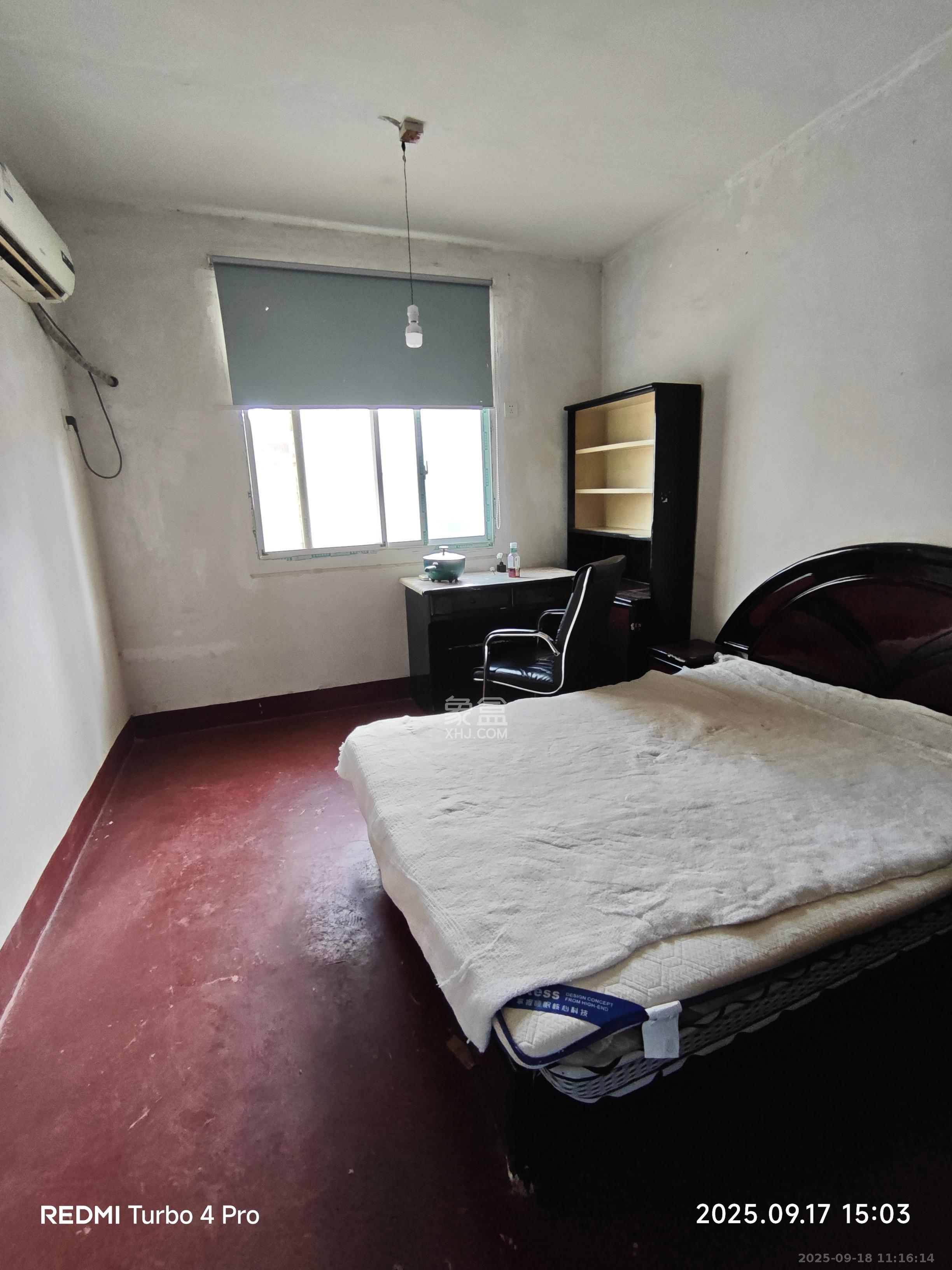 望月湖小区六片（湖中社区六片小区）  2室1厅1卫    1300.0元/月室内图