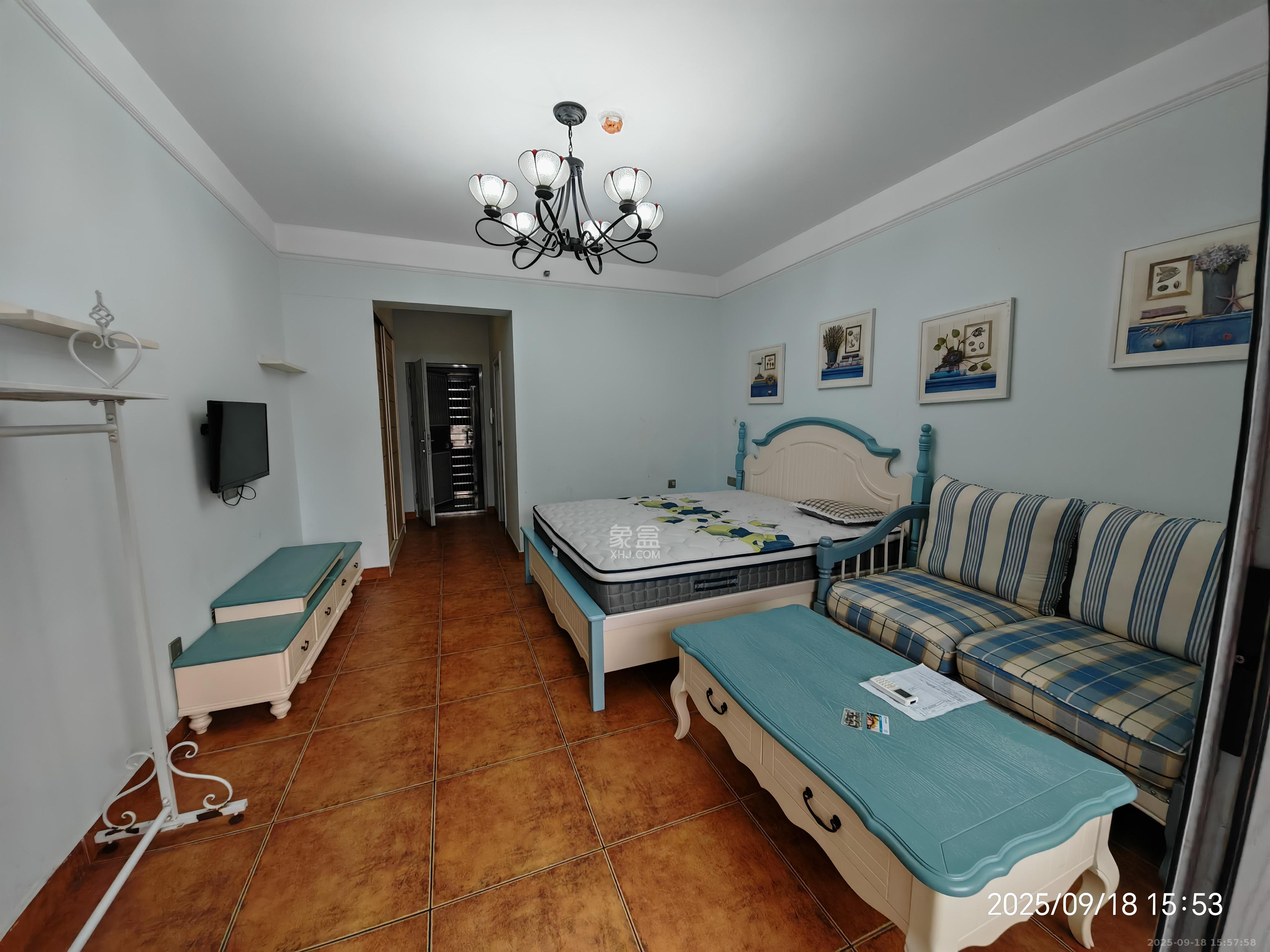 怡海星城  1室1厅1卫    1050.0元/月 怡海星城  1室1厅1卫    1050.0元/月室内图