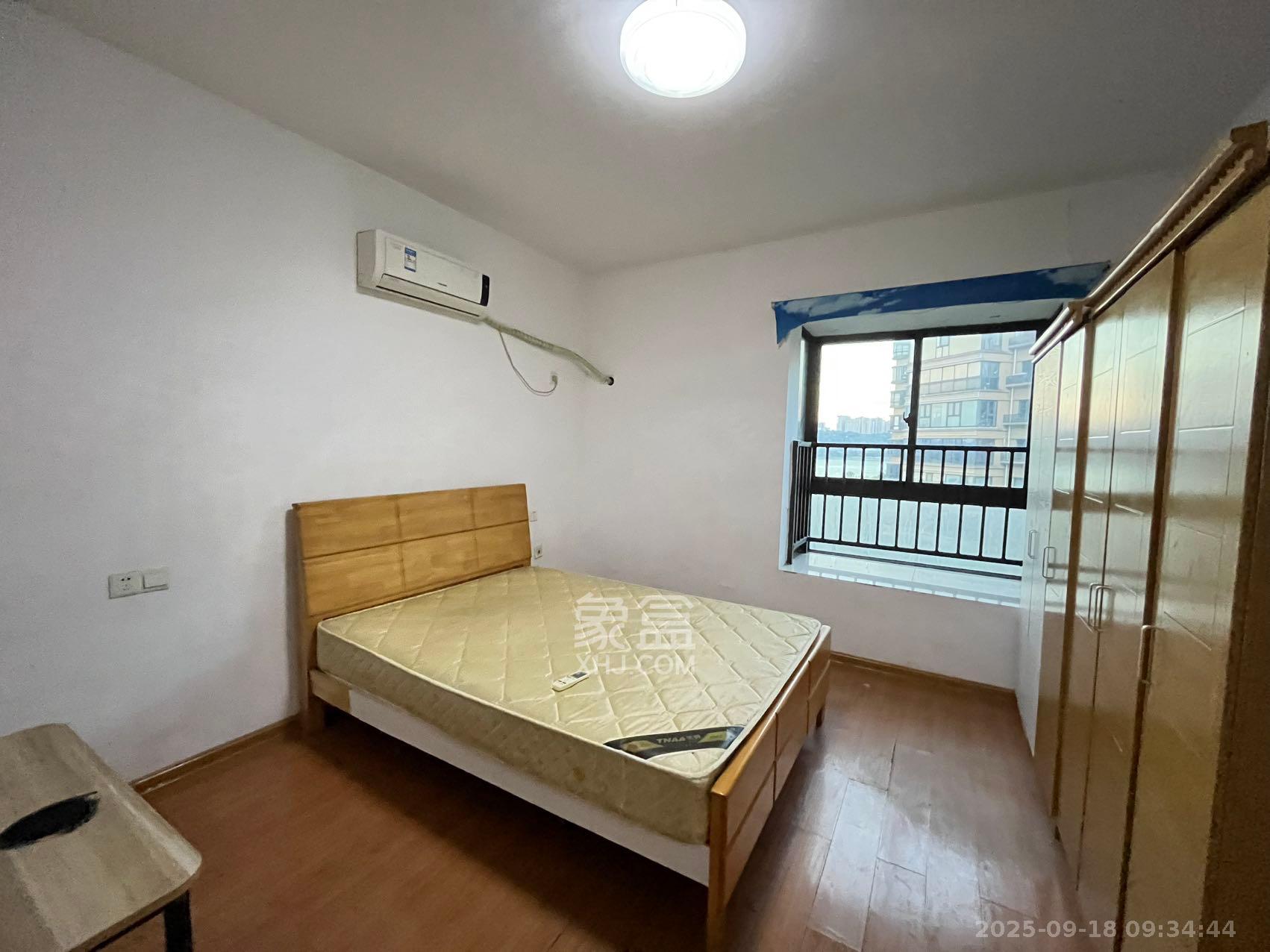 曙光泊岸 3室2厅1卫 3200.0元/月 曙光泊岸 3室2厅1卫 3200.0元/月室内图