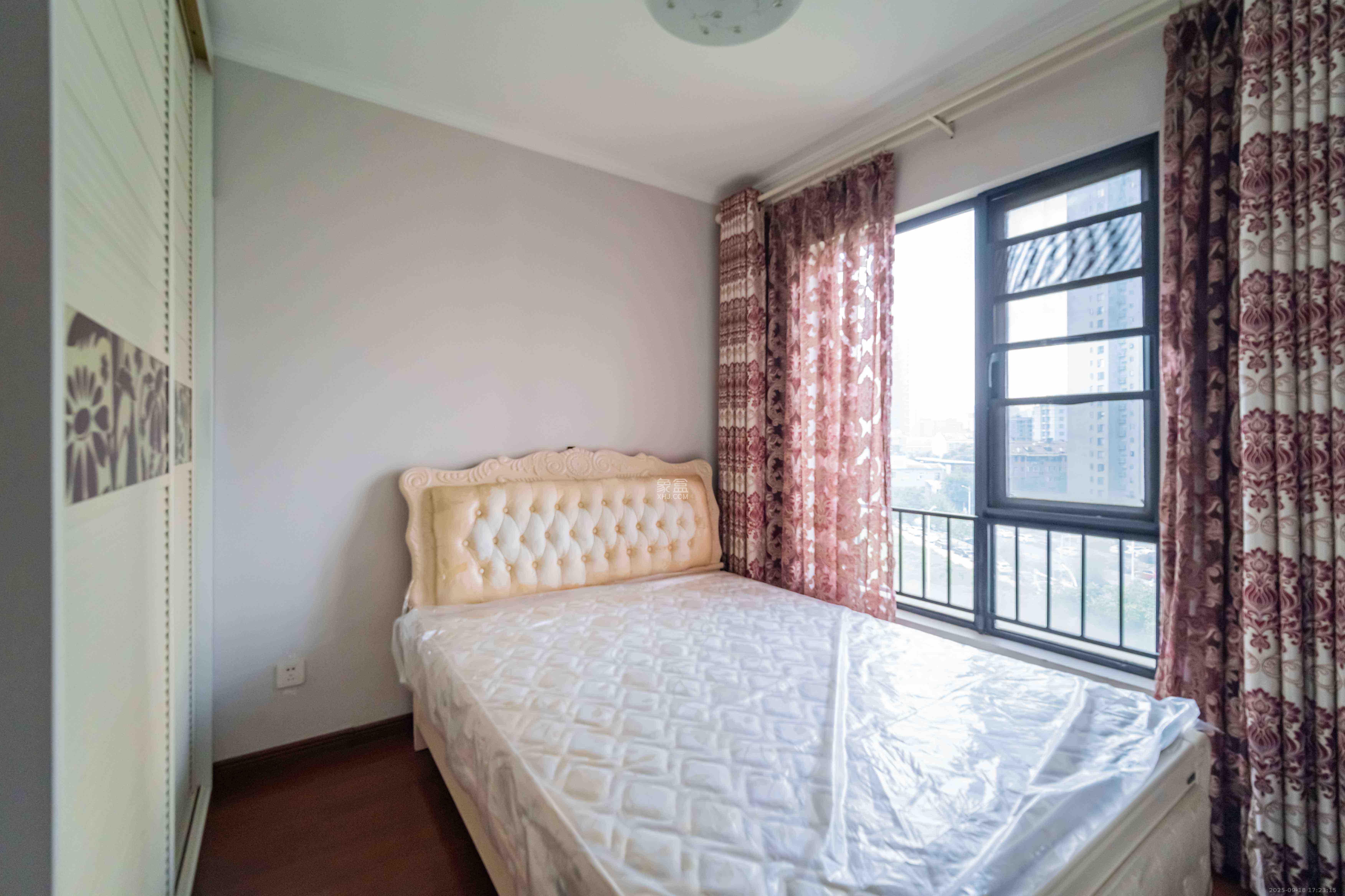 万科金域华府三四期 3室2厅1卫 2000.0元/月 万科金域华府三四期 3室2厅1卫 2000.0元/月室内图