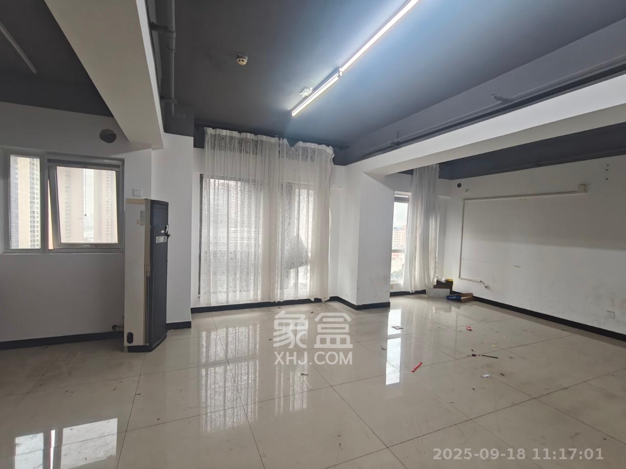 北辰三角洲B1E1区  1室1厅1卫    3100.0元/月室内图