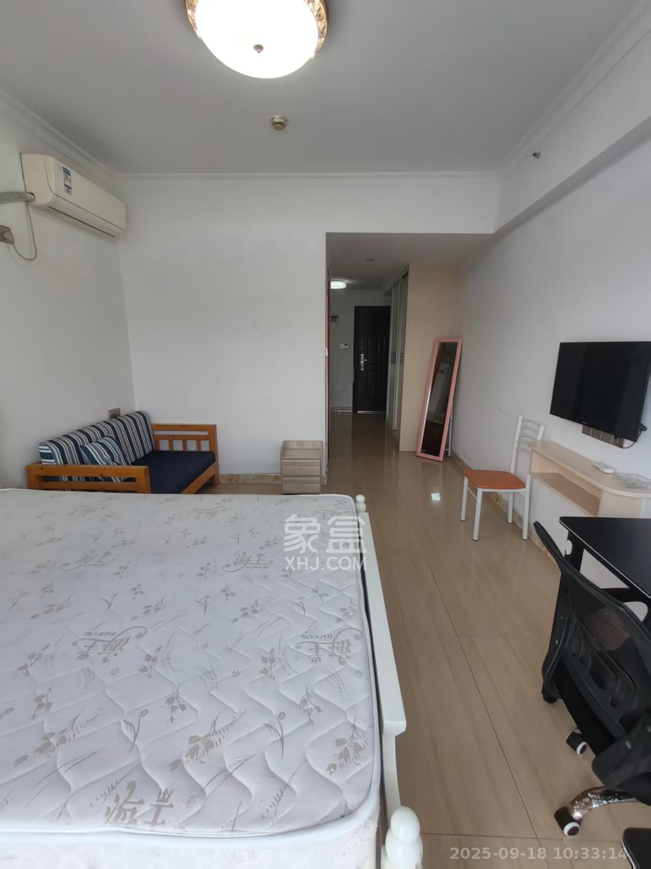 雅阁国际  1室1厅1卫    1500.0元/月室内图