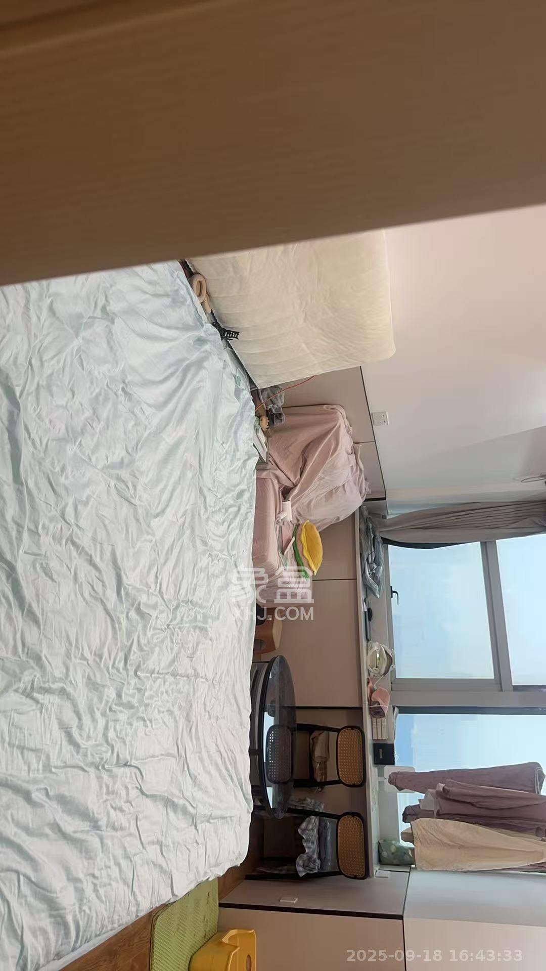 宇成开福广场  1室1厅1卫    1880.0元/月室内图