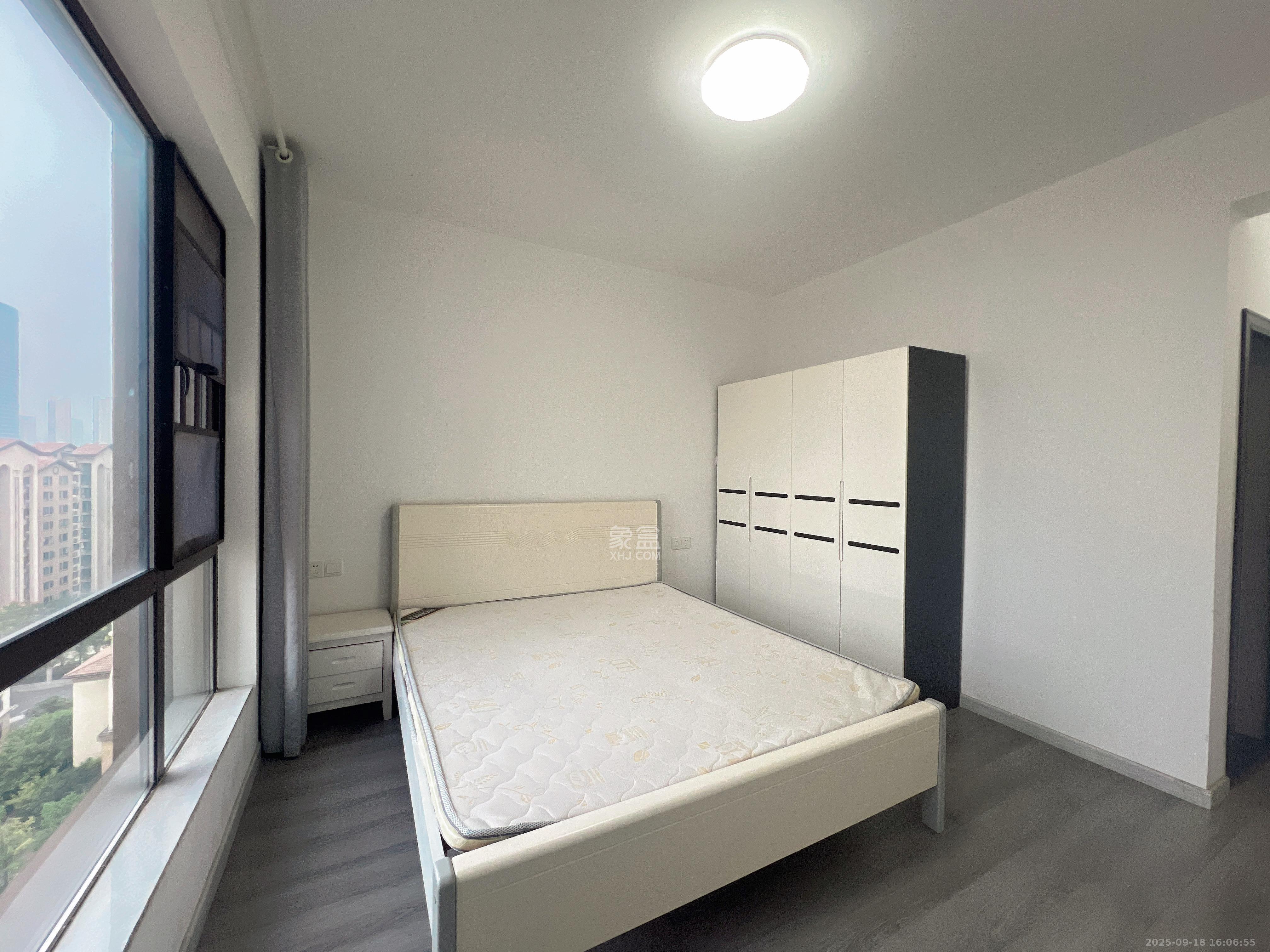 振业城一期 4室0厅0卫 3500.0元/月 振业城一期 4室0厅0卫 3500.0元/月室内图