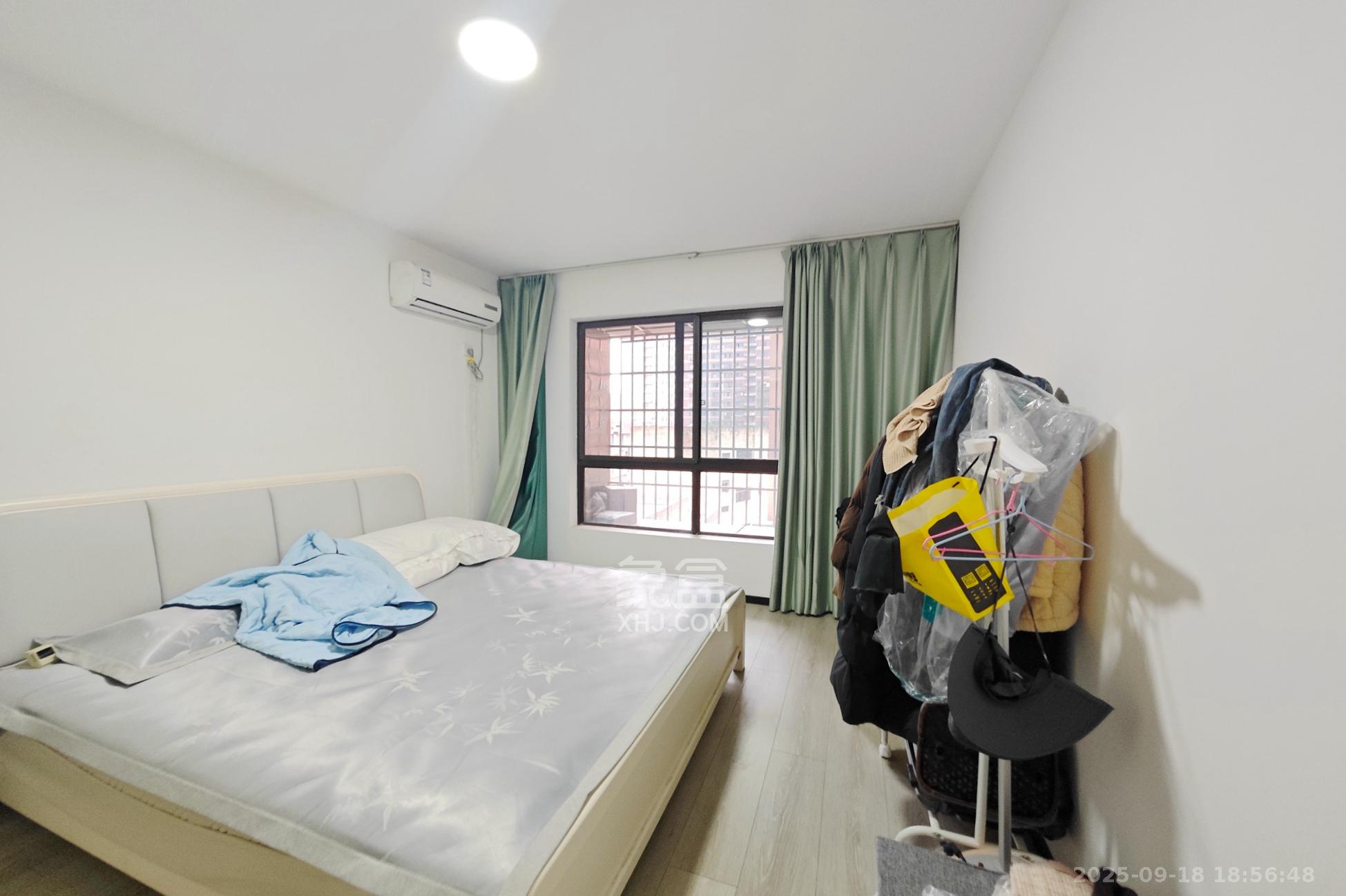 芒果天地(芒果雅苑)  3室2厅1卫    95.8万卧室