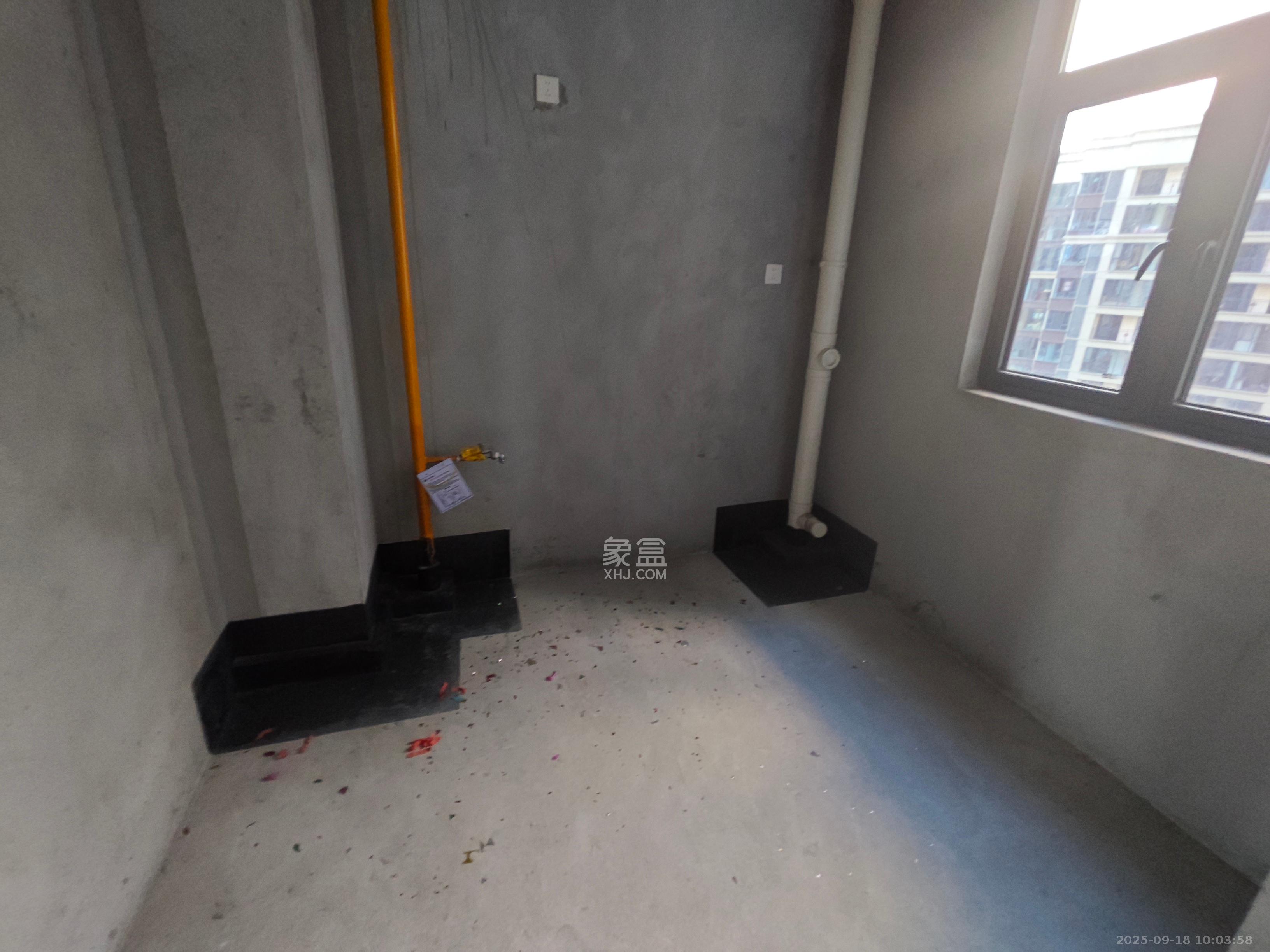 中建钰和城  4室2厅2卫    1500.0元/月 中建钰和城  4室2厅2卫    1500.0元/月室内图