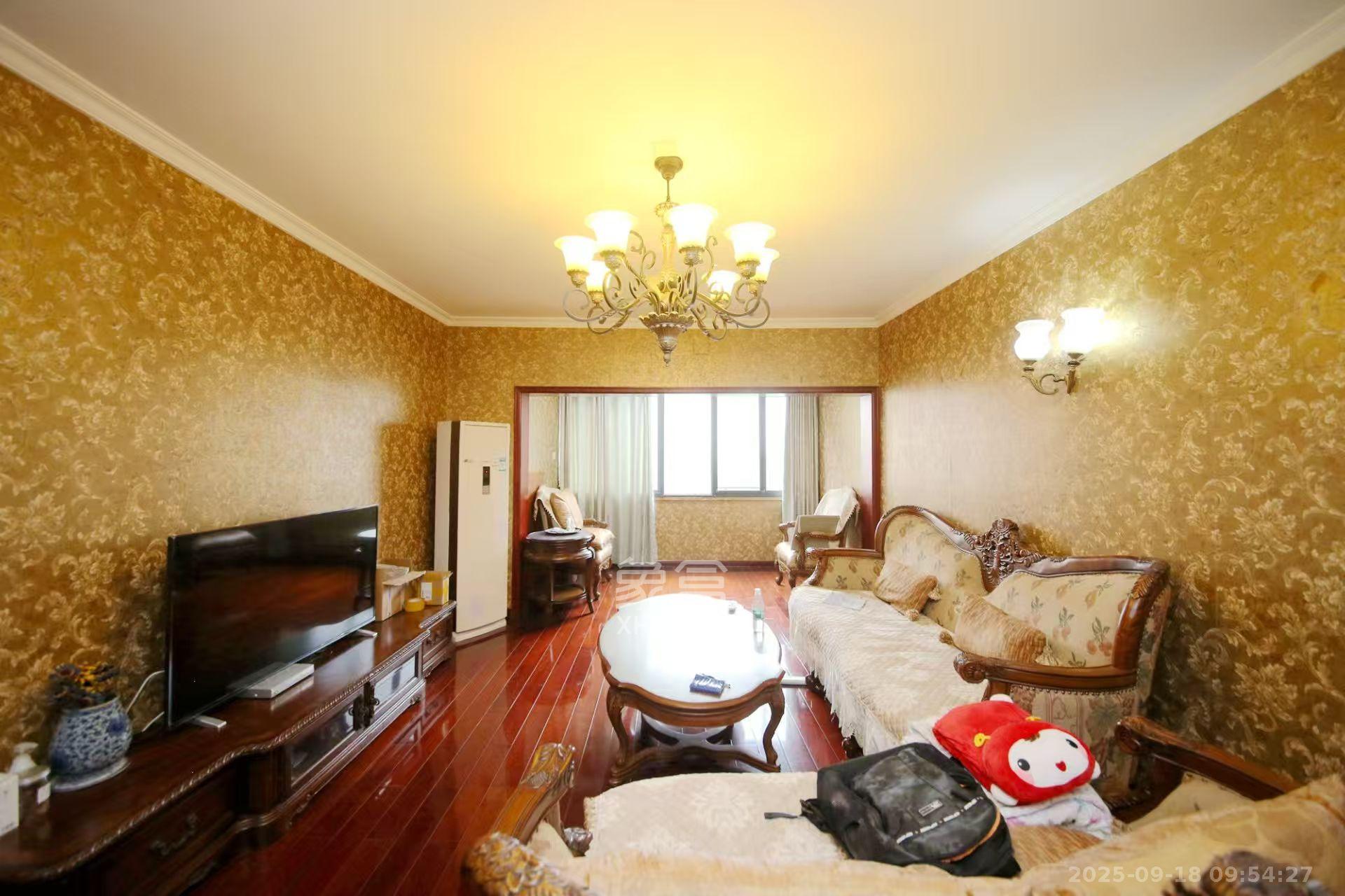 万象新天 3室2厅2卫 3500.0元/月 万象新天 3室2厅2卫 3500.0元/月室内图