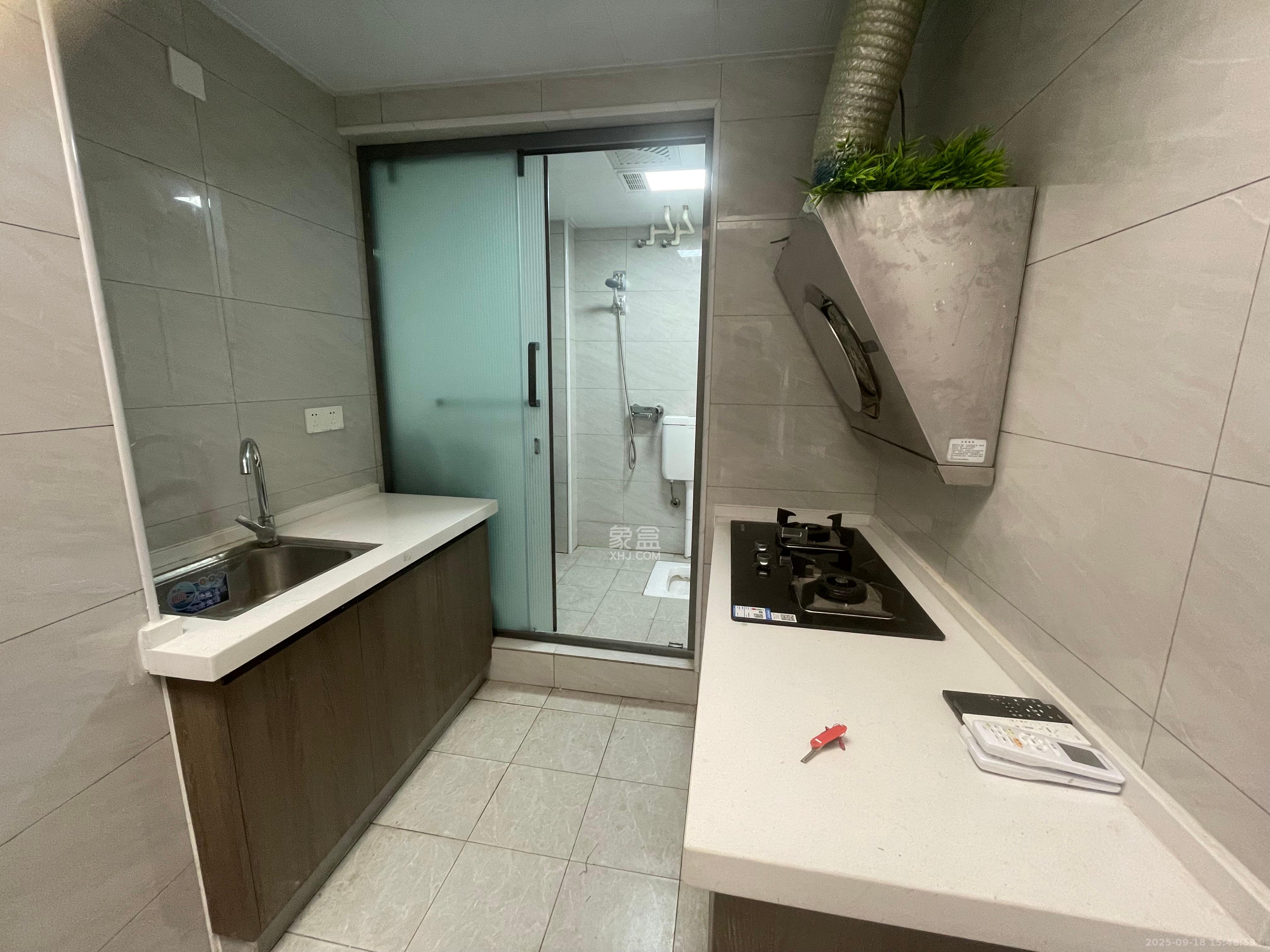 山语城一期 3室1厅1卫 2400.0元/月 山语城一期 3室1厅1卫 2400.0元/月室内图