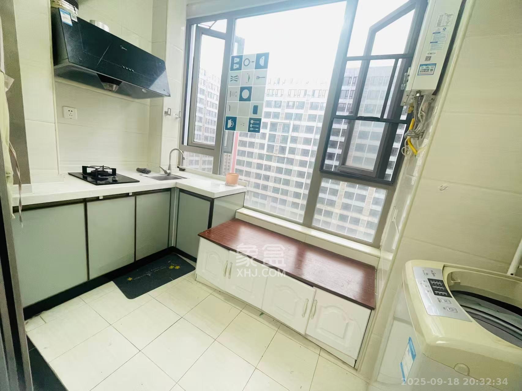 怡海星城  1室1厅1卫    850.0元/月室内图