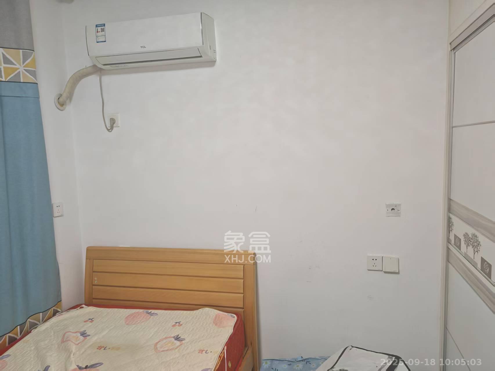 伞厂宿舍  2室1厅1卫    1700.0元/月室内图