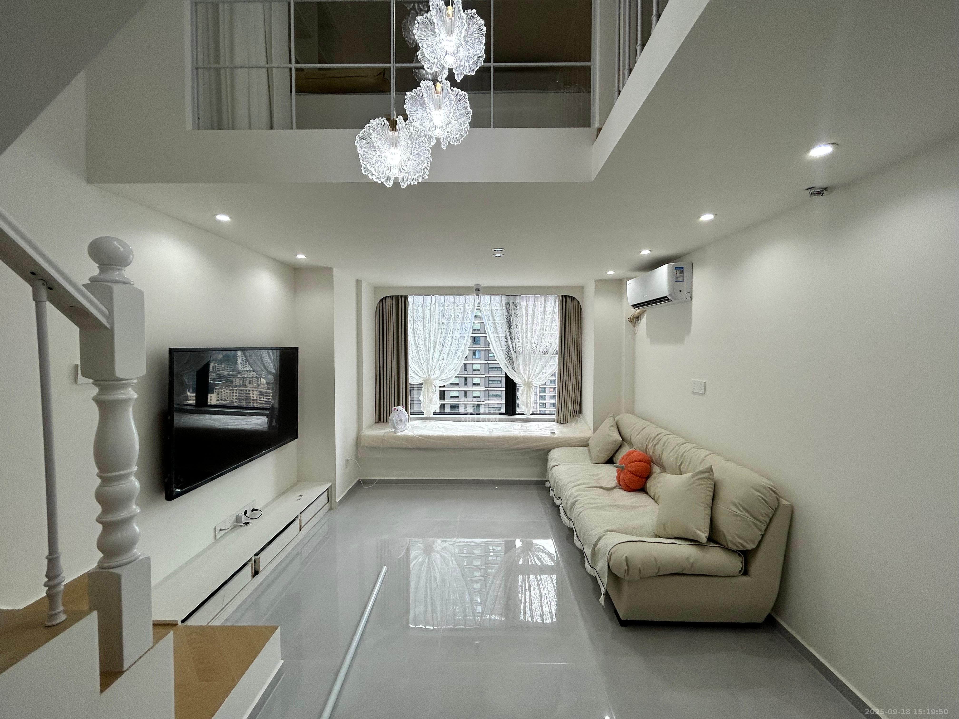 建发养云 2室1厅1卫 3200.0元/月 建发养云 2室1厅1卫 3200.0元/月室内图