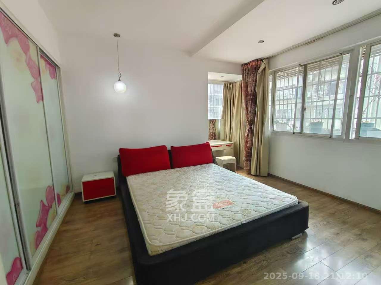 麓山才苑  2室2厅1卫    2700.0元/月室内图