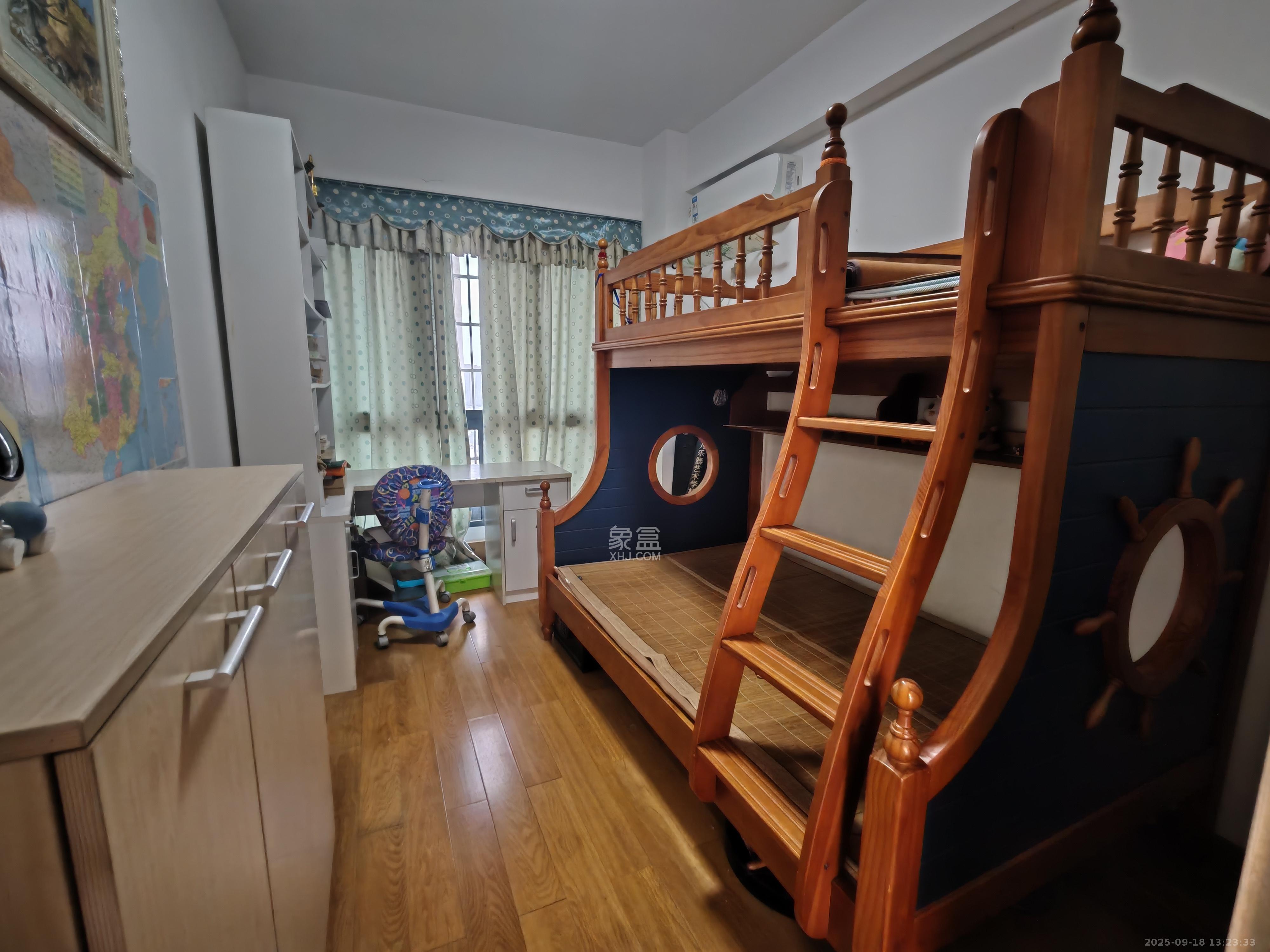 城市山水豪园(山水城市风景) 3室2厅2卫 3000.0元/月 城市山水豪园(山水城市风景) 3室2厅2卫 3000.0元/月室内图