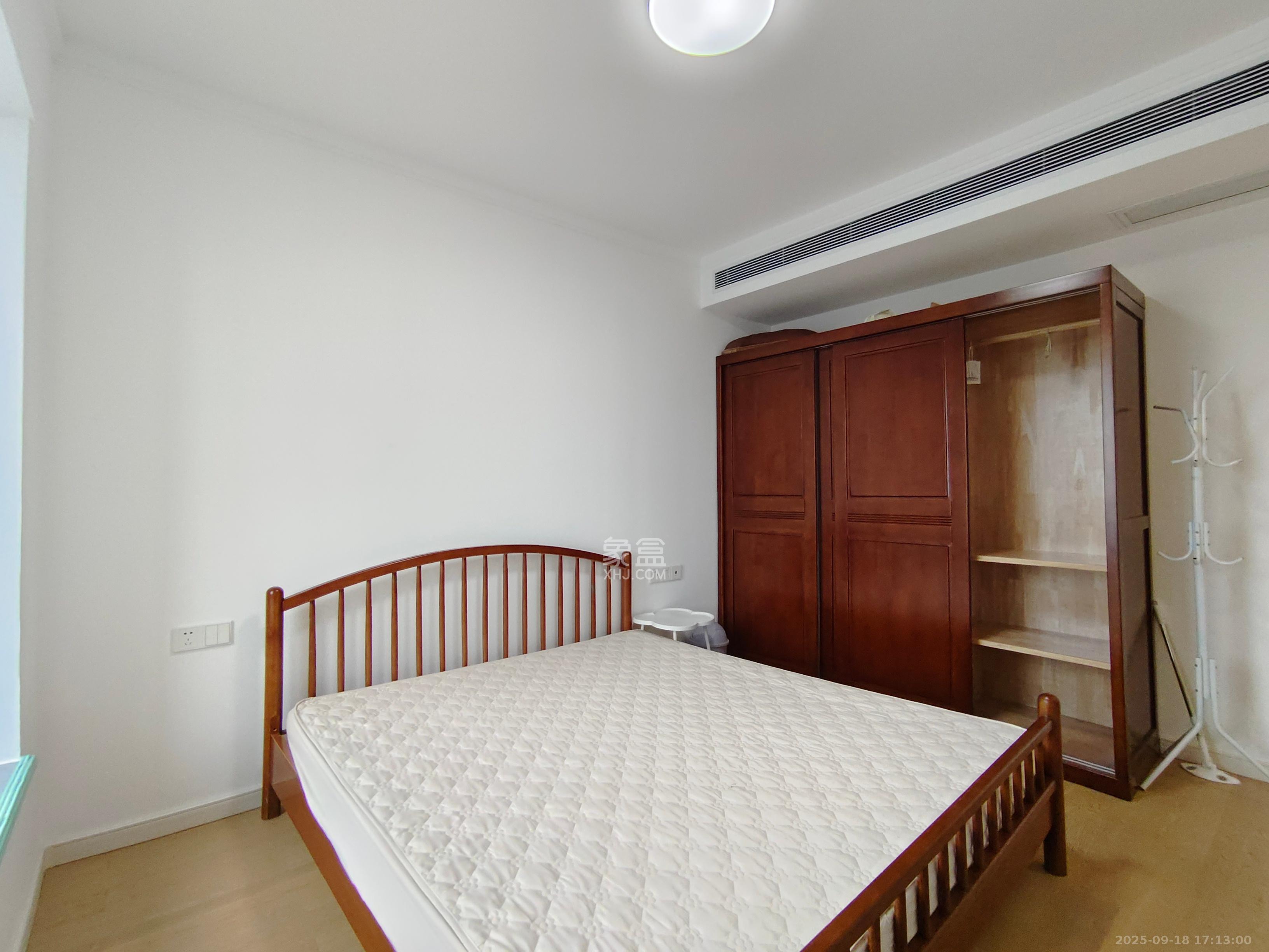 万科金色梦想B区 3室2厅2卫 3000.0元/月 万科金色梦想B区 3室2厅2卫 3000.0元/月室内图