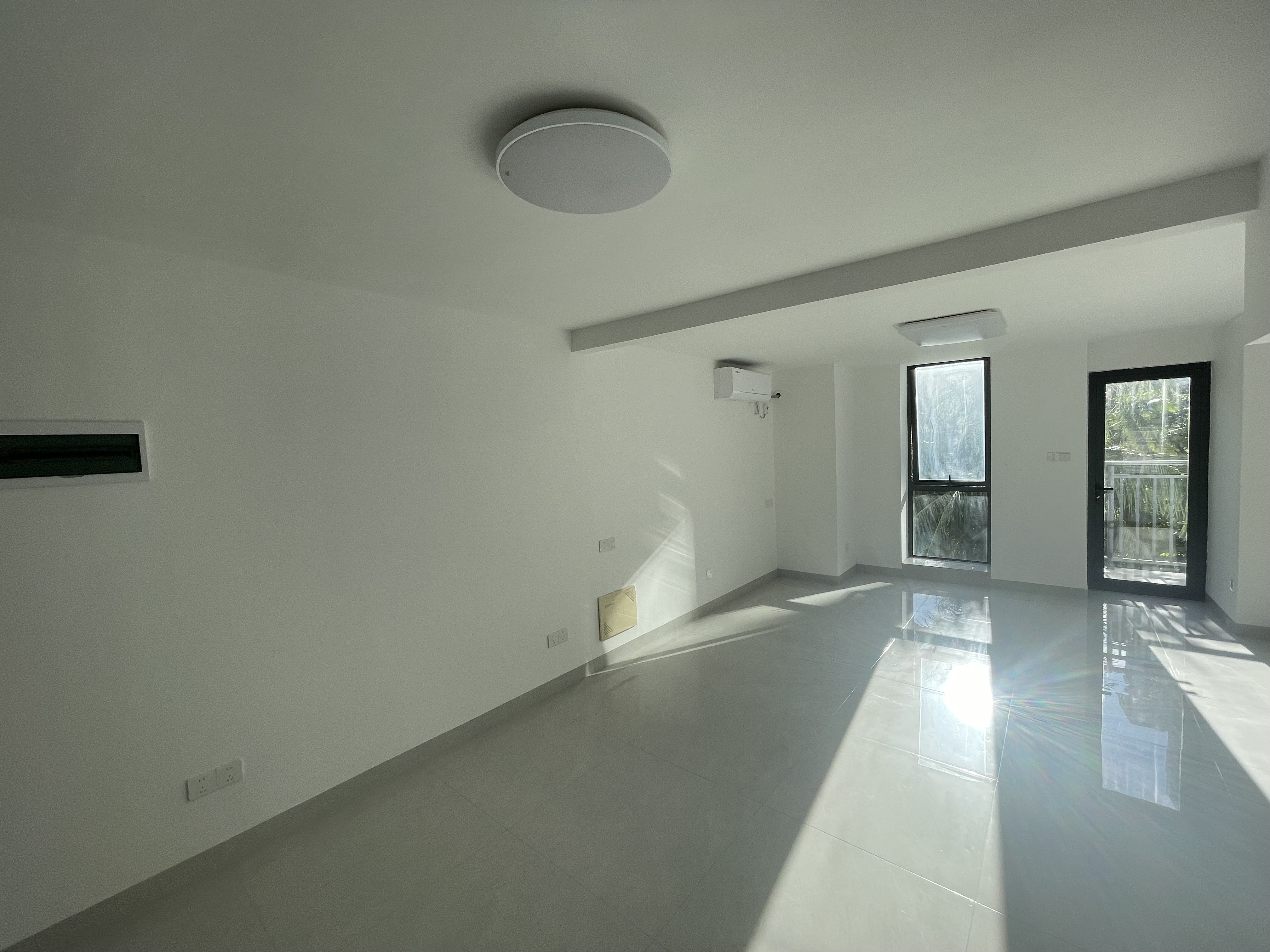 锦地翰城二期 1室0厅0卫 2500.0元/月 锦地翰城二期 1室0厅0卫 2500.0元/月室内图