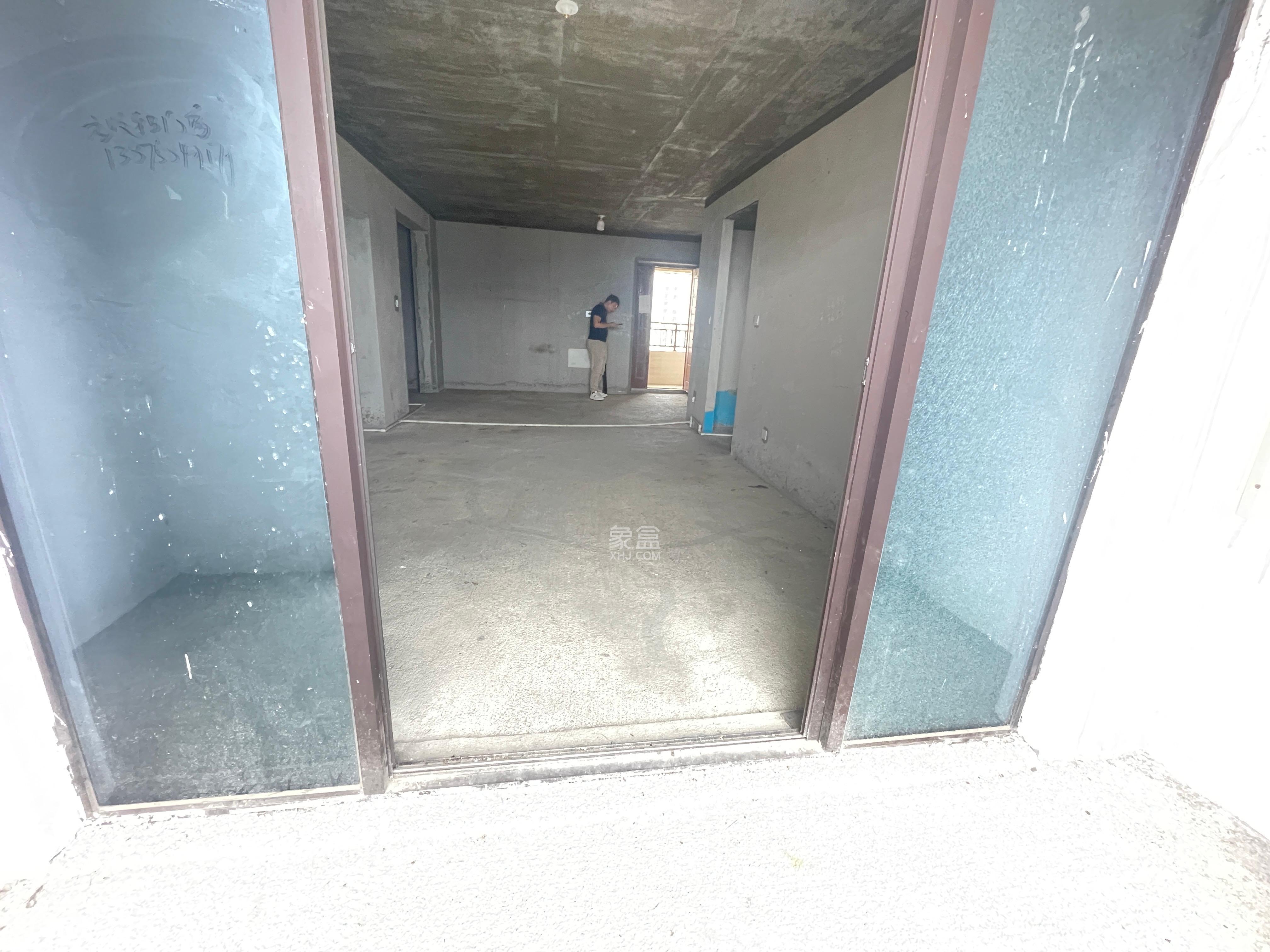 中交中央公园D3区  1室0厅0卫   1600.00元/月室内图