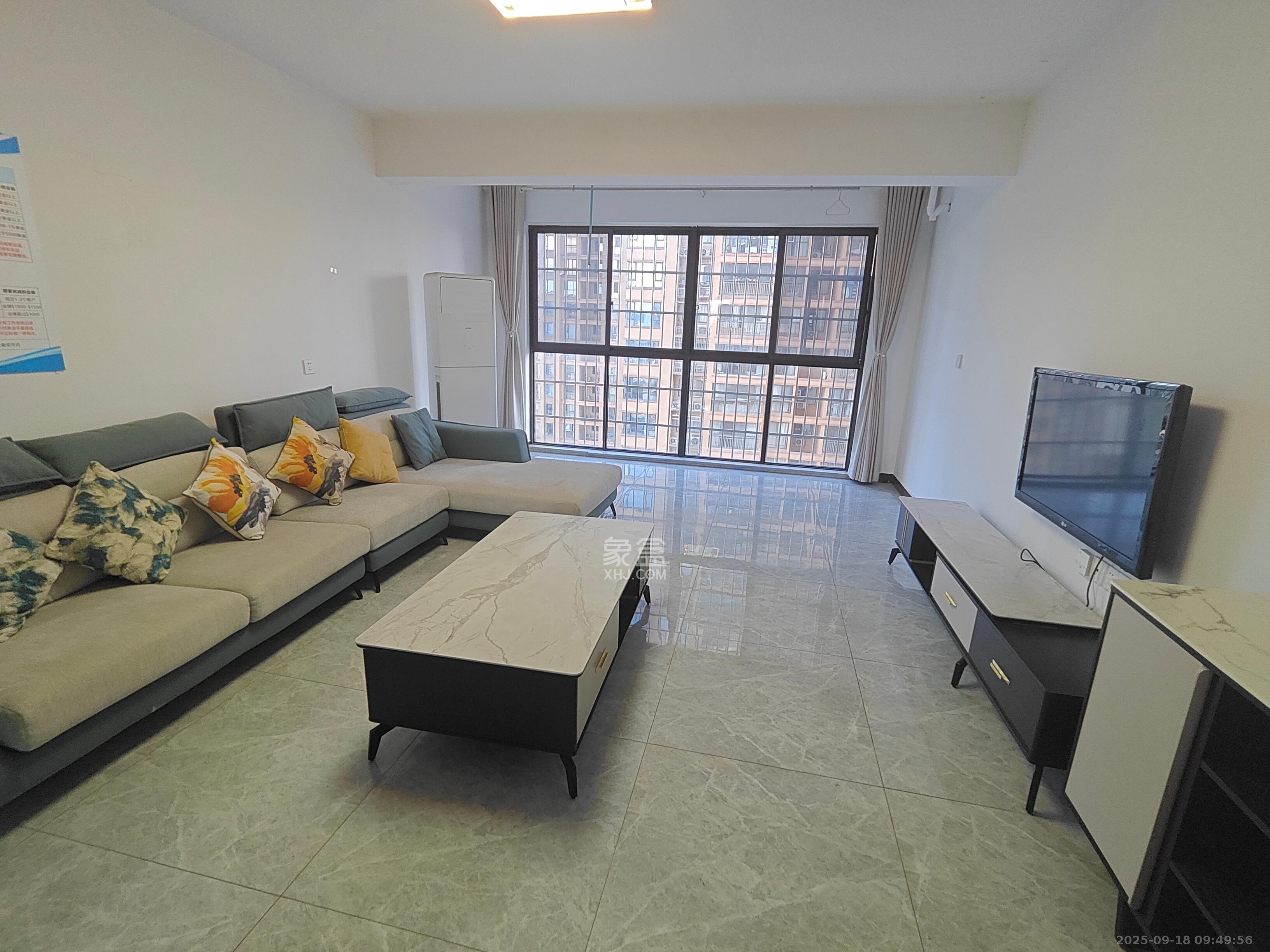 中一九骏(枫桥苑) 4室1厅2卫 4000.0元/月 中一九骏(枫桥苑) 4室1厅2卫 4000.0元/月室内图