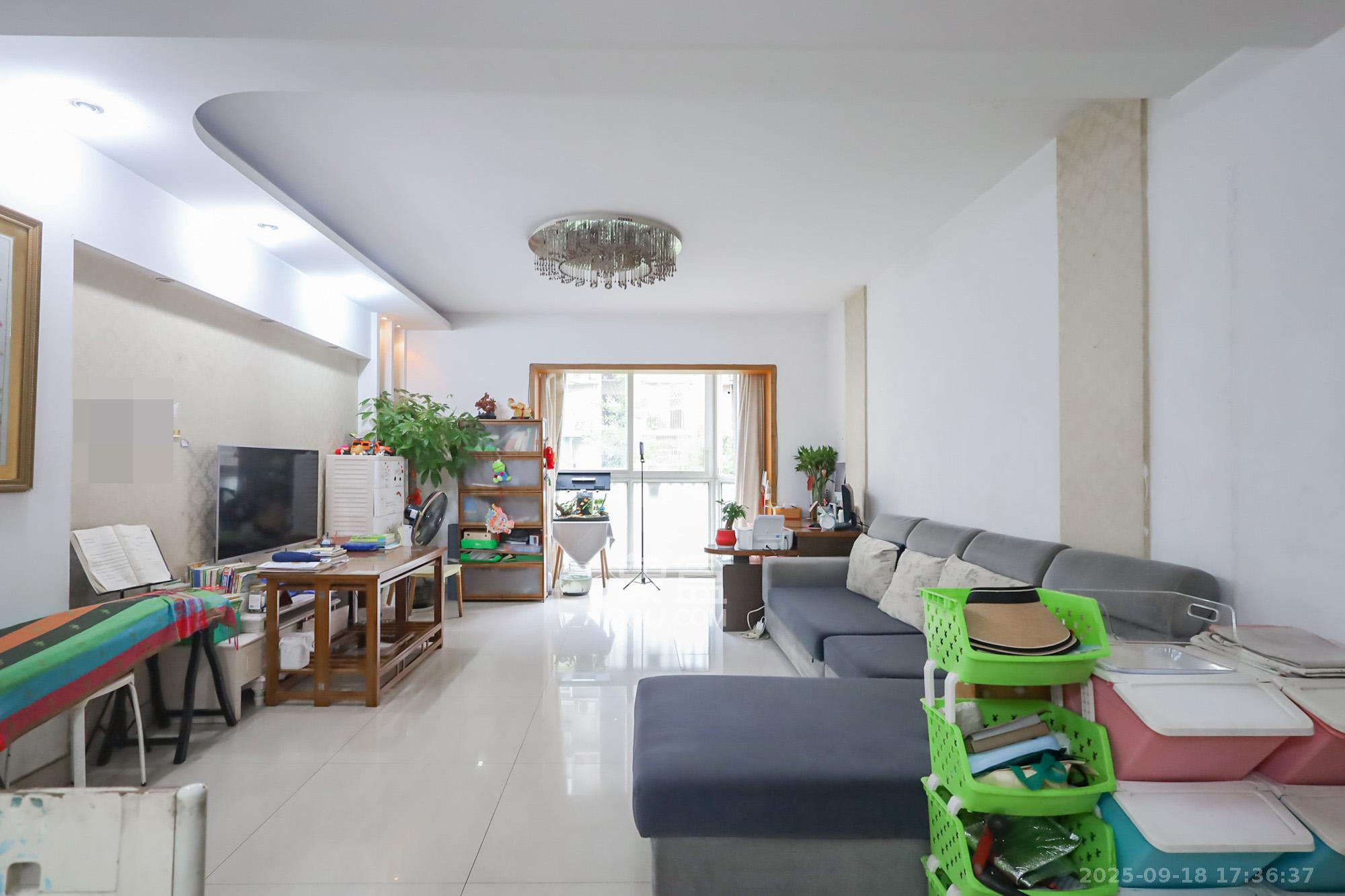 香海西岸  4室2厅2卫    142.0万 香海西岸  4室2厅2卫    142.0万